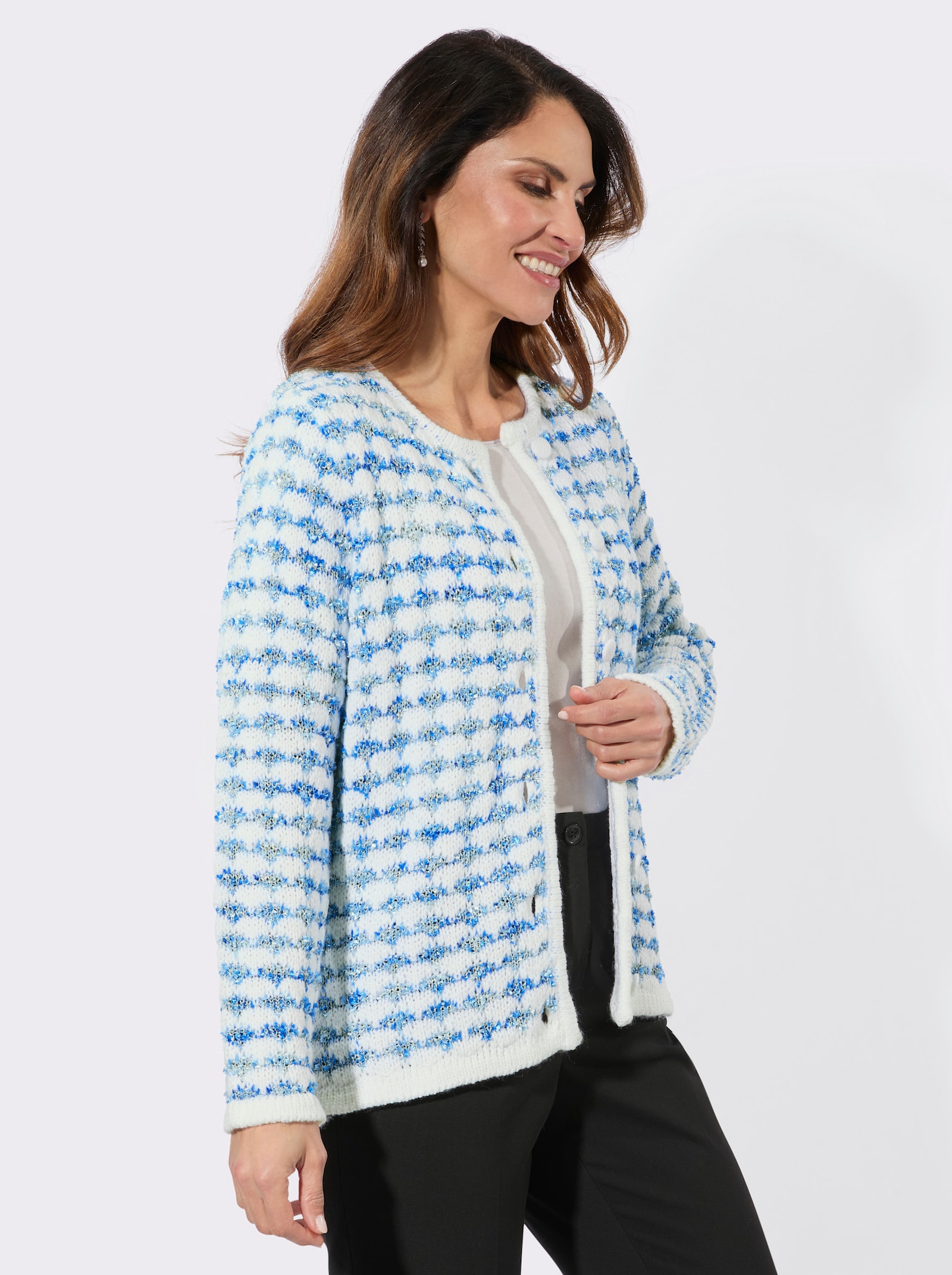 Cardigan aus Bouclé-Strick - ecru-rauchblau-meliert