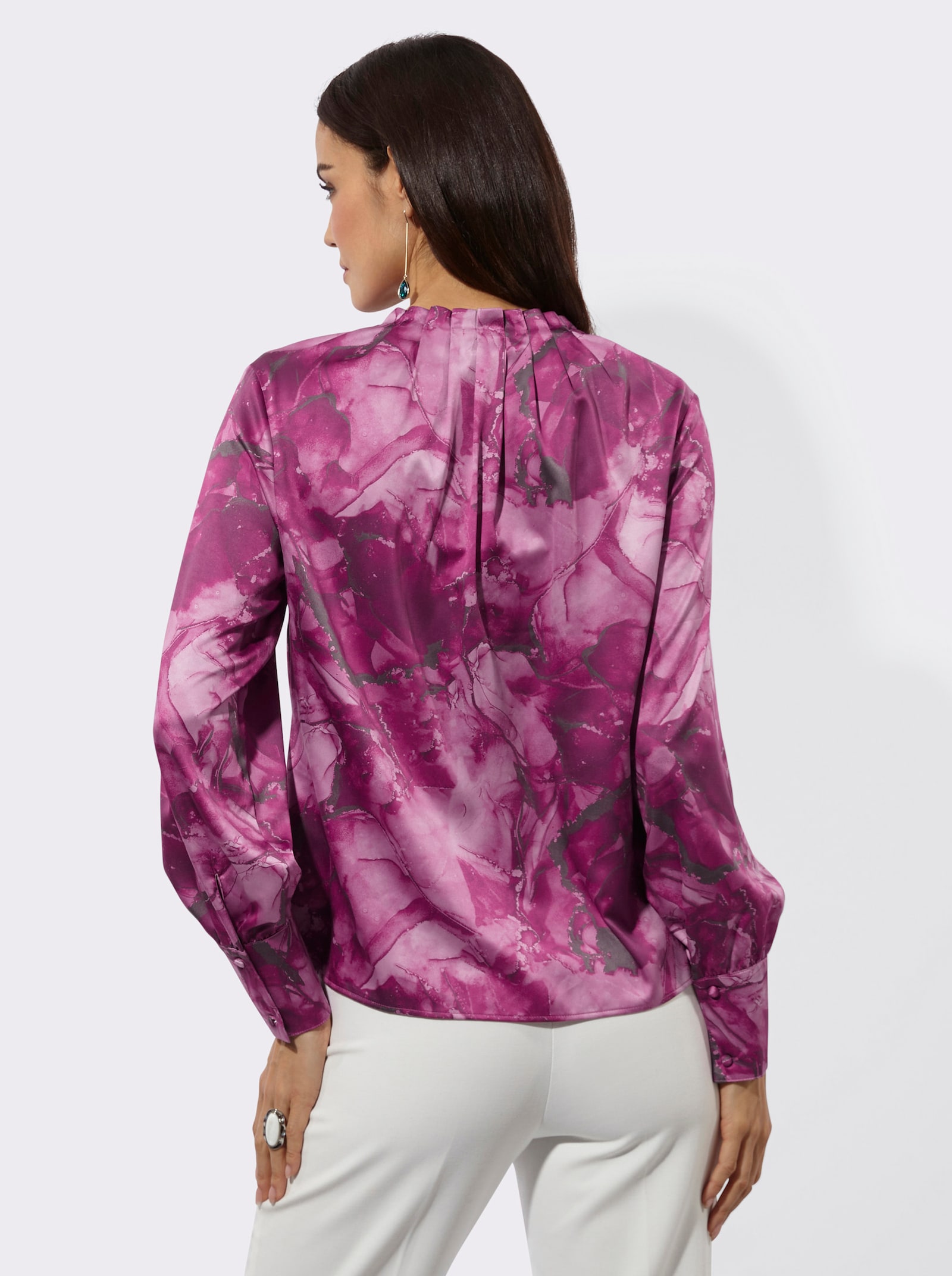 Satinbluse mit Falten am Ausschnitt - malve-dunkelrot-bedruckt