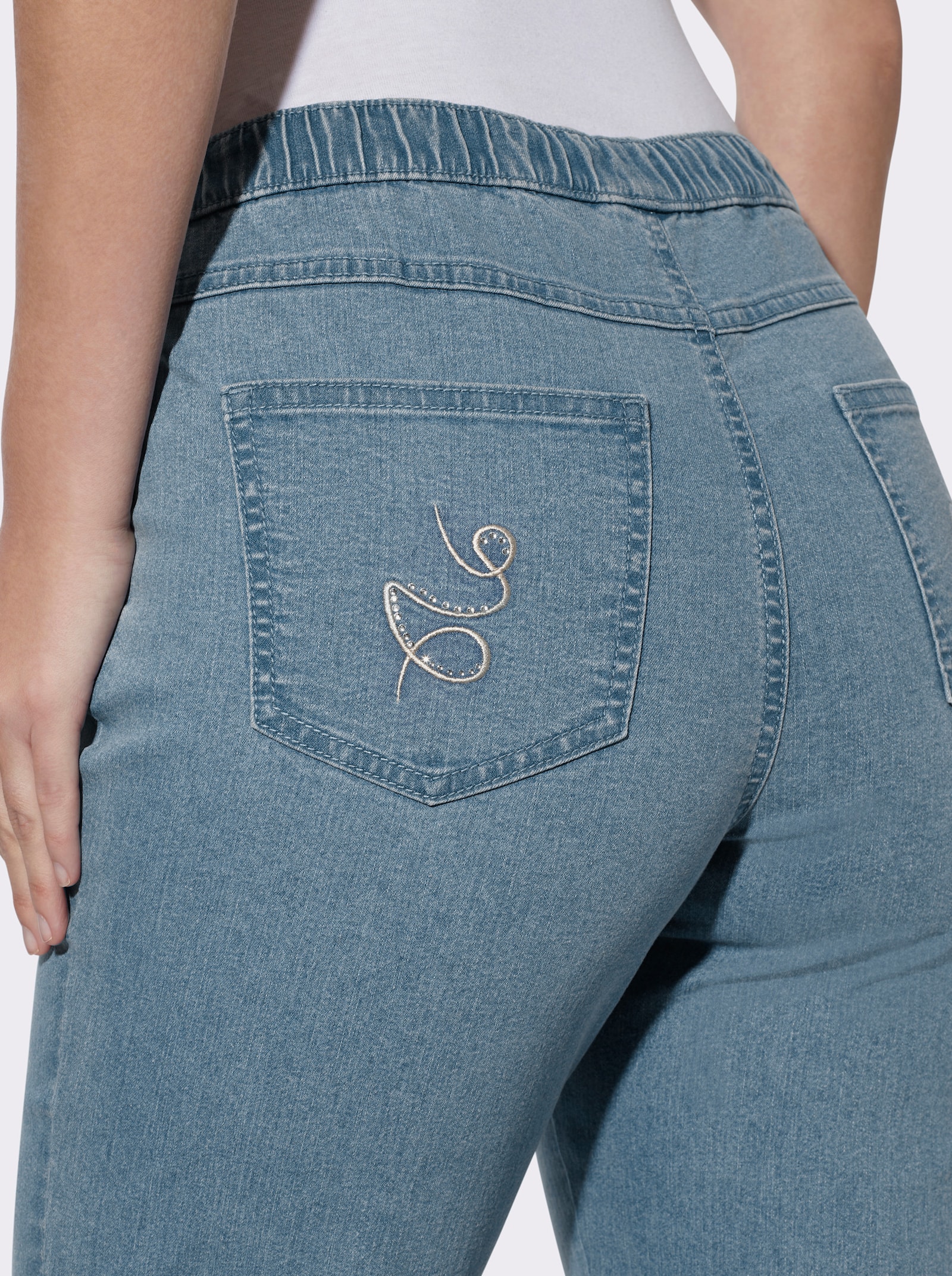 Jeans met geborduurde achterzakken - blue-bleached