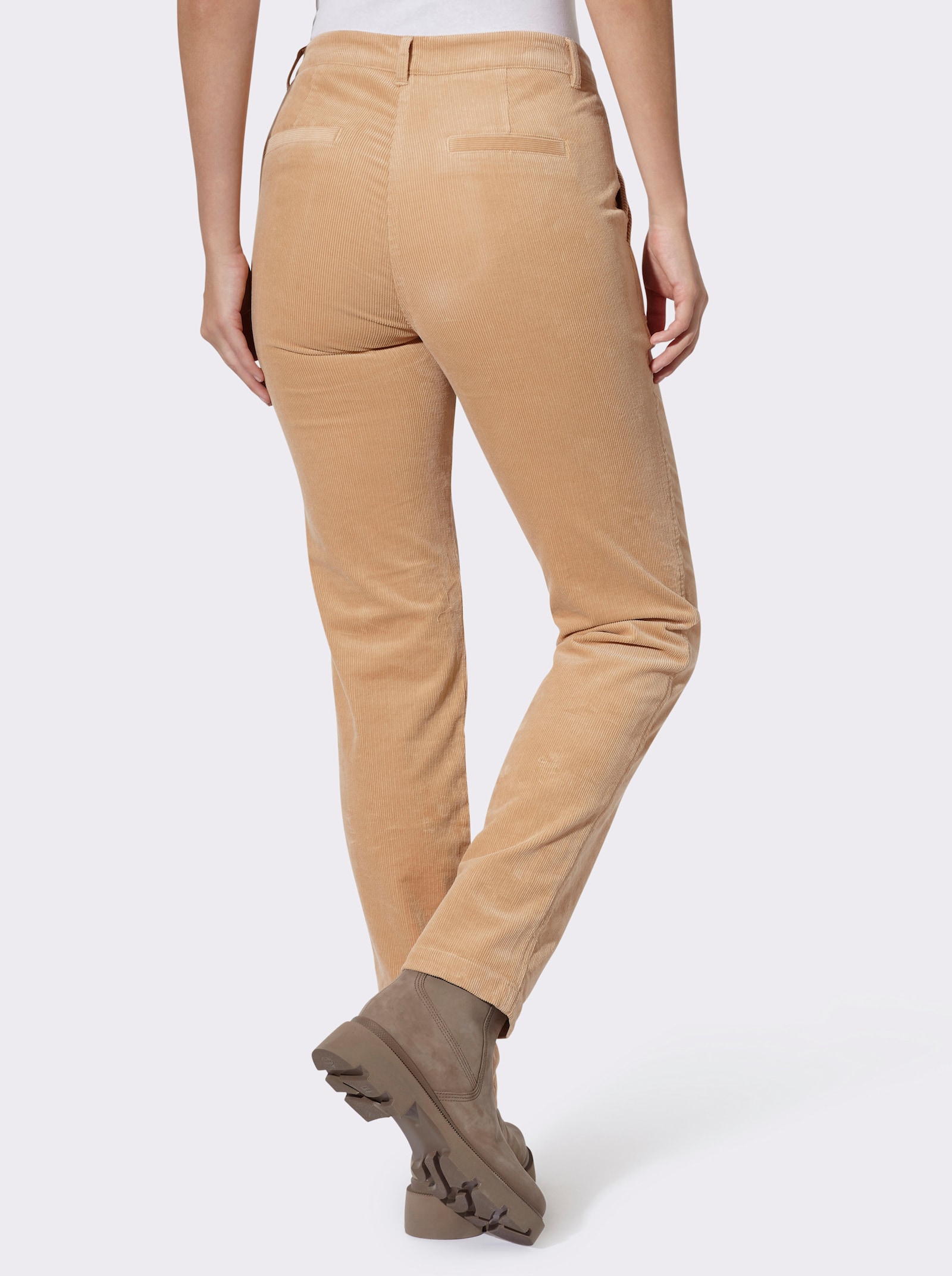 heine Cordhose mit Stretch - camel