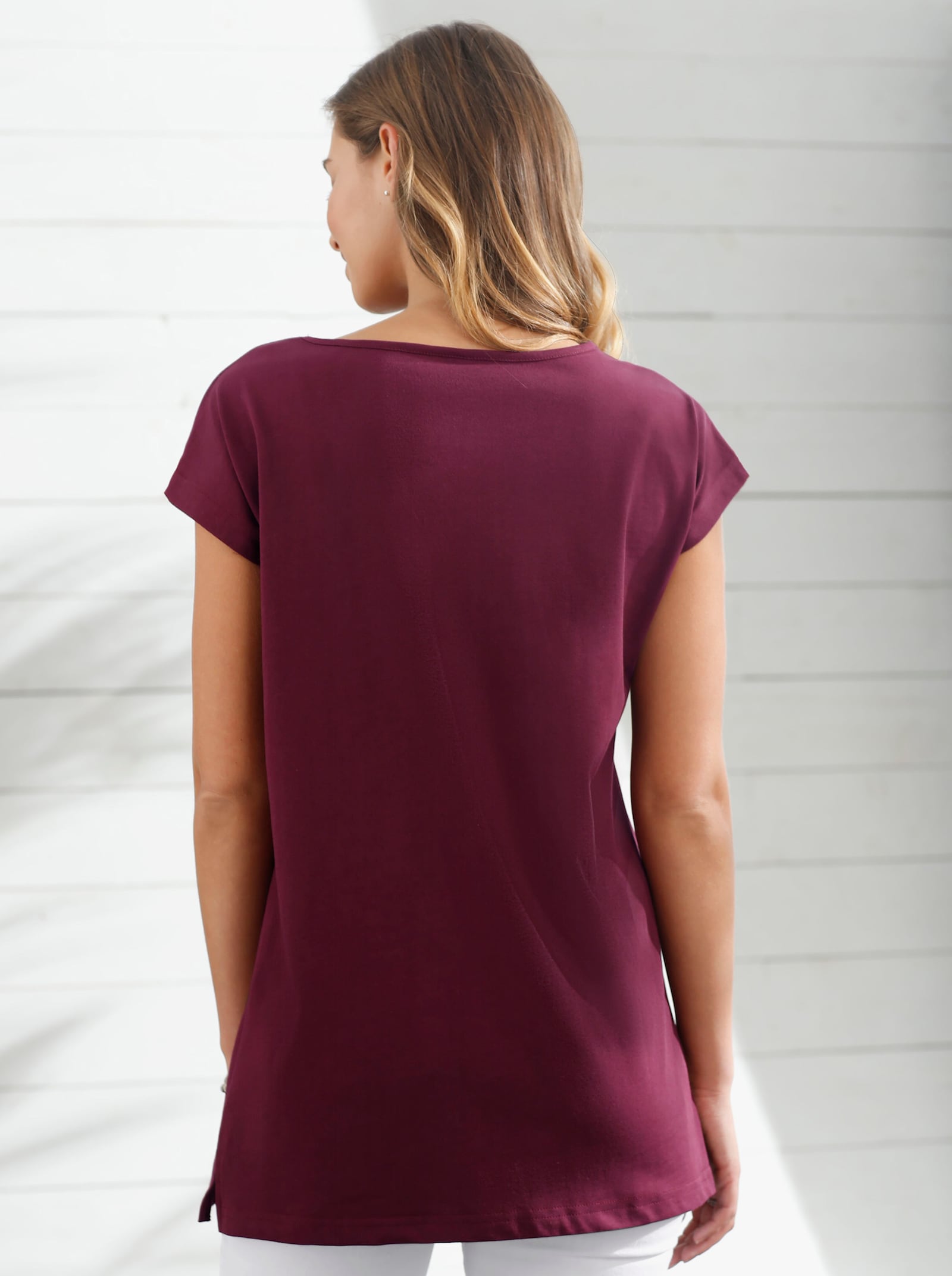 Print-Shirt mit Metallplättchen - bordeaux