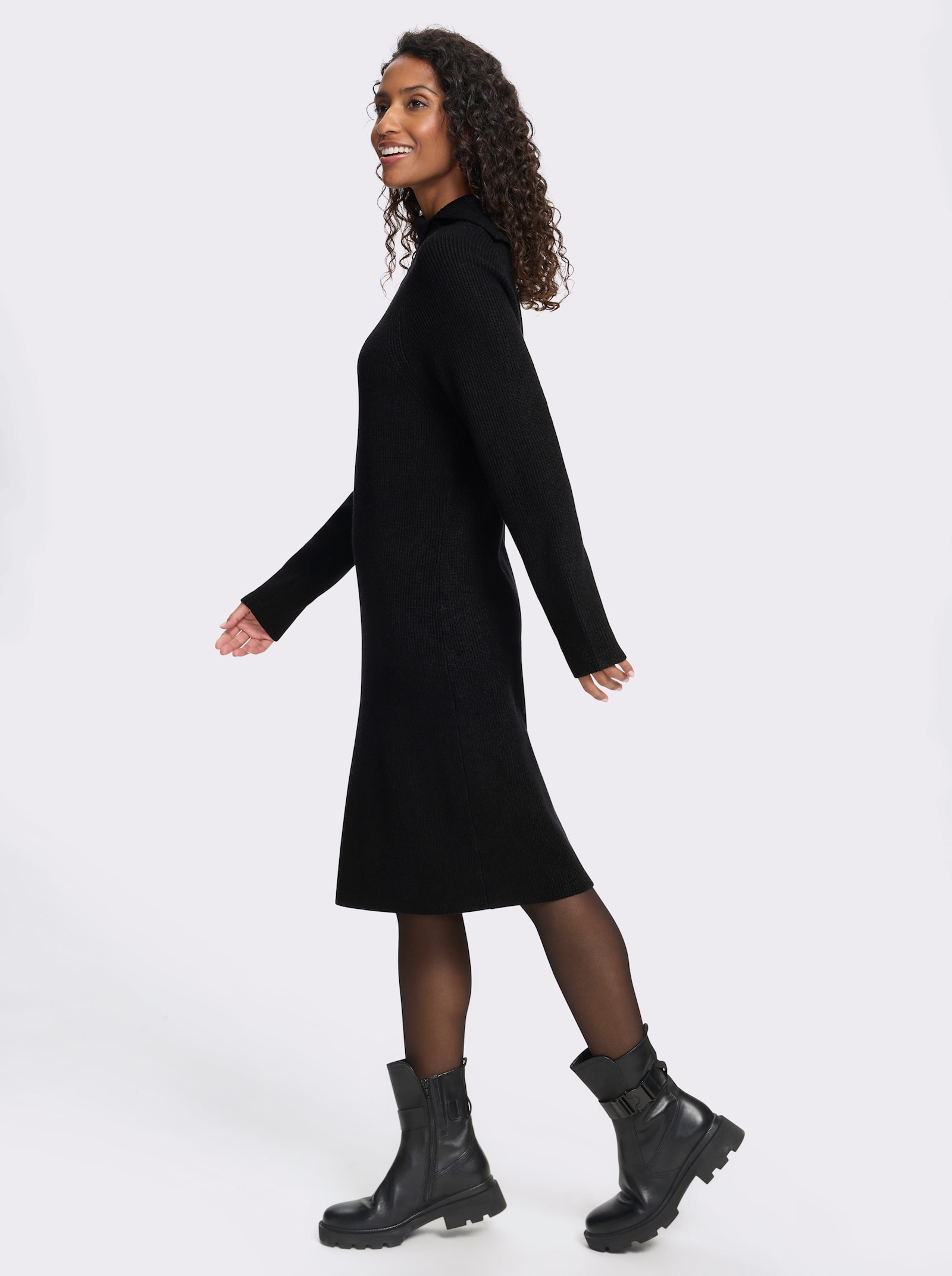 heine Strickkleid mit Umlegekragen - schwarz