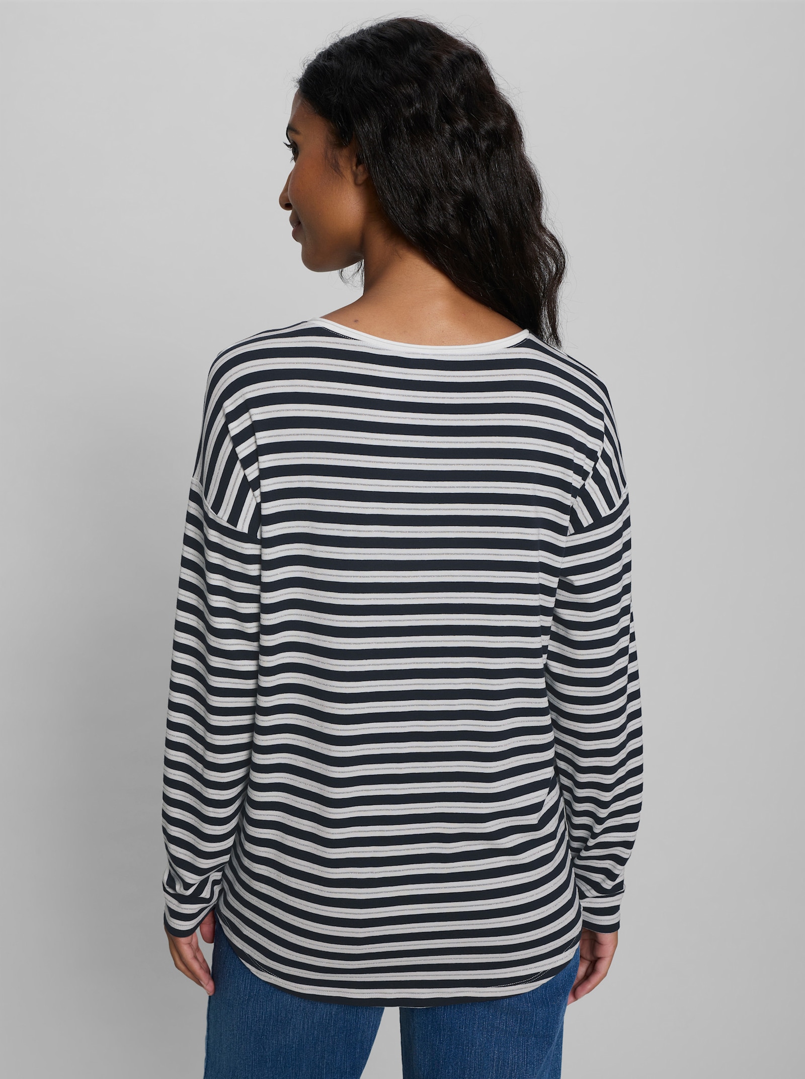 heine Ringelshirt mit Pailletten-Schriftzug - ecru-marine-geringelt