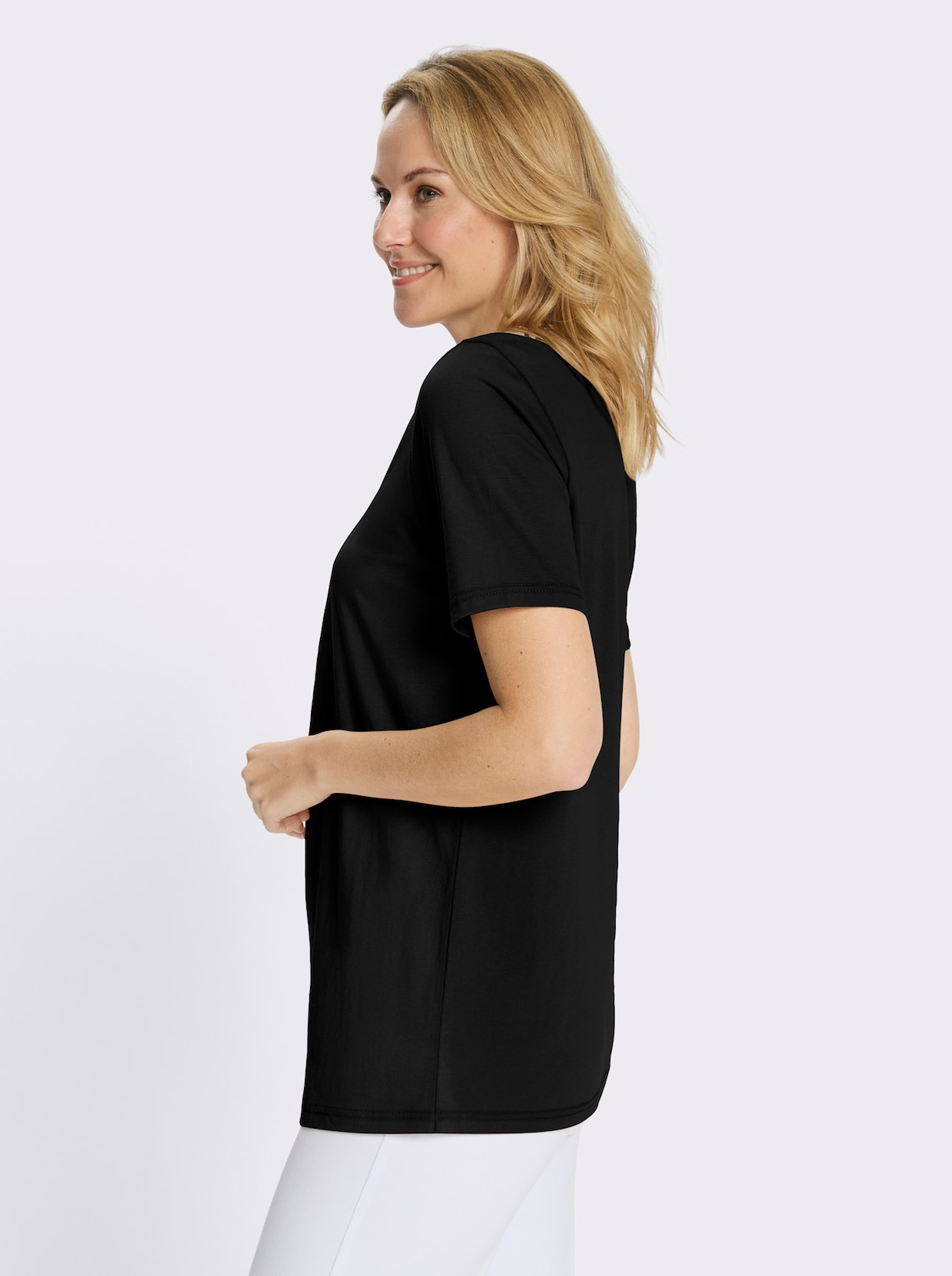 Longshirt mit Leo-Druck - schwarz