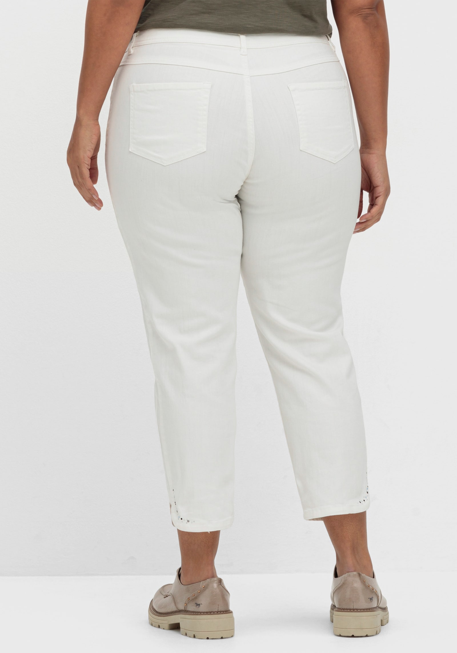 7/8-Jeans mit Glitzersteinchen an den Beinschlitzen - ecru
