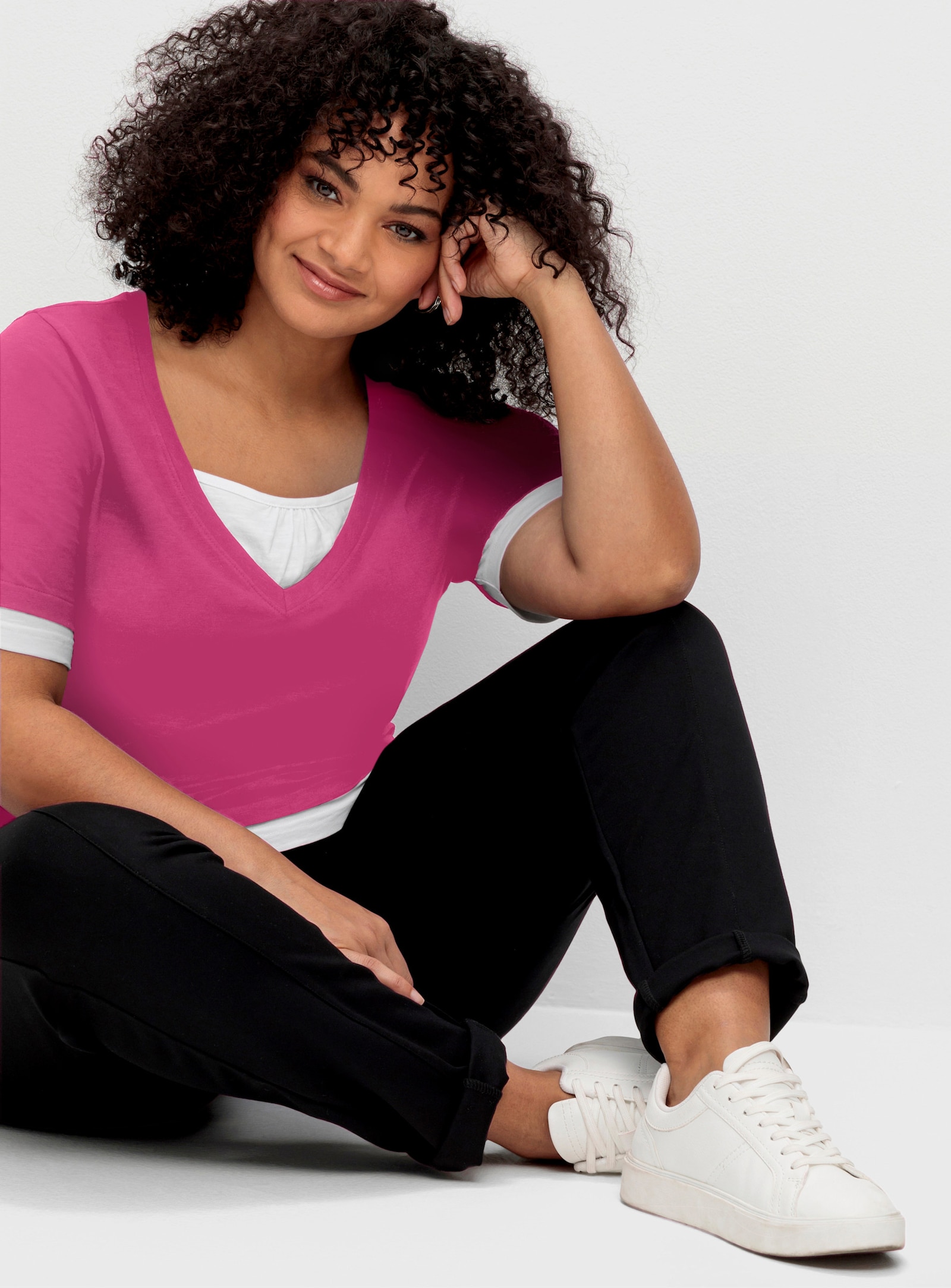 sheego 2-in-1-shirt met V-hals - fuchsia/wit