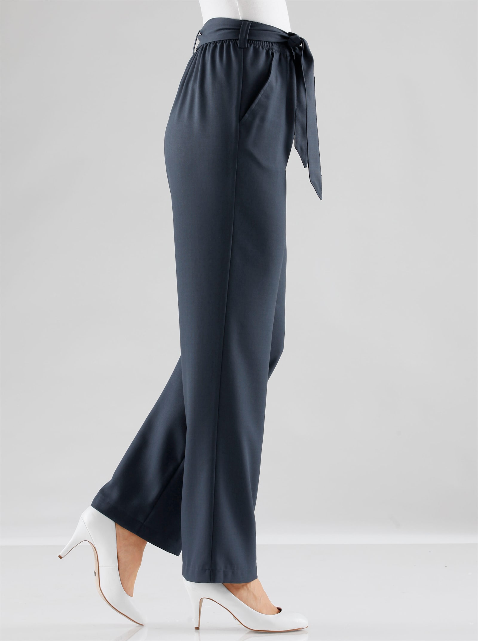 Vid byxa med knytskärp - marin