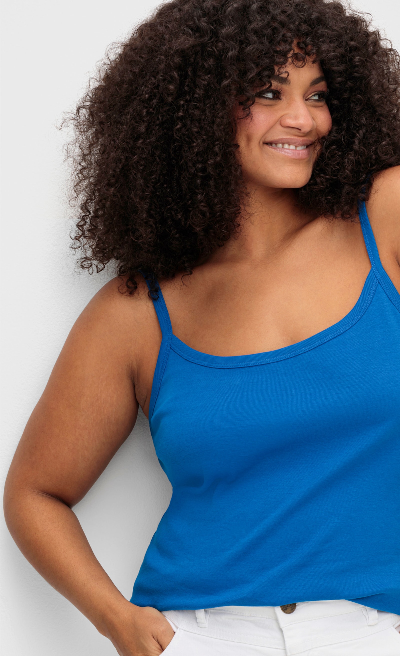 sheego Spaghettitop van ribmateriaal - kobaltblauw