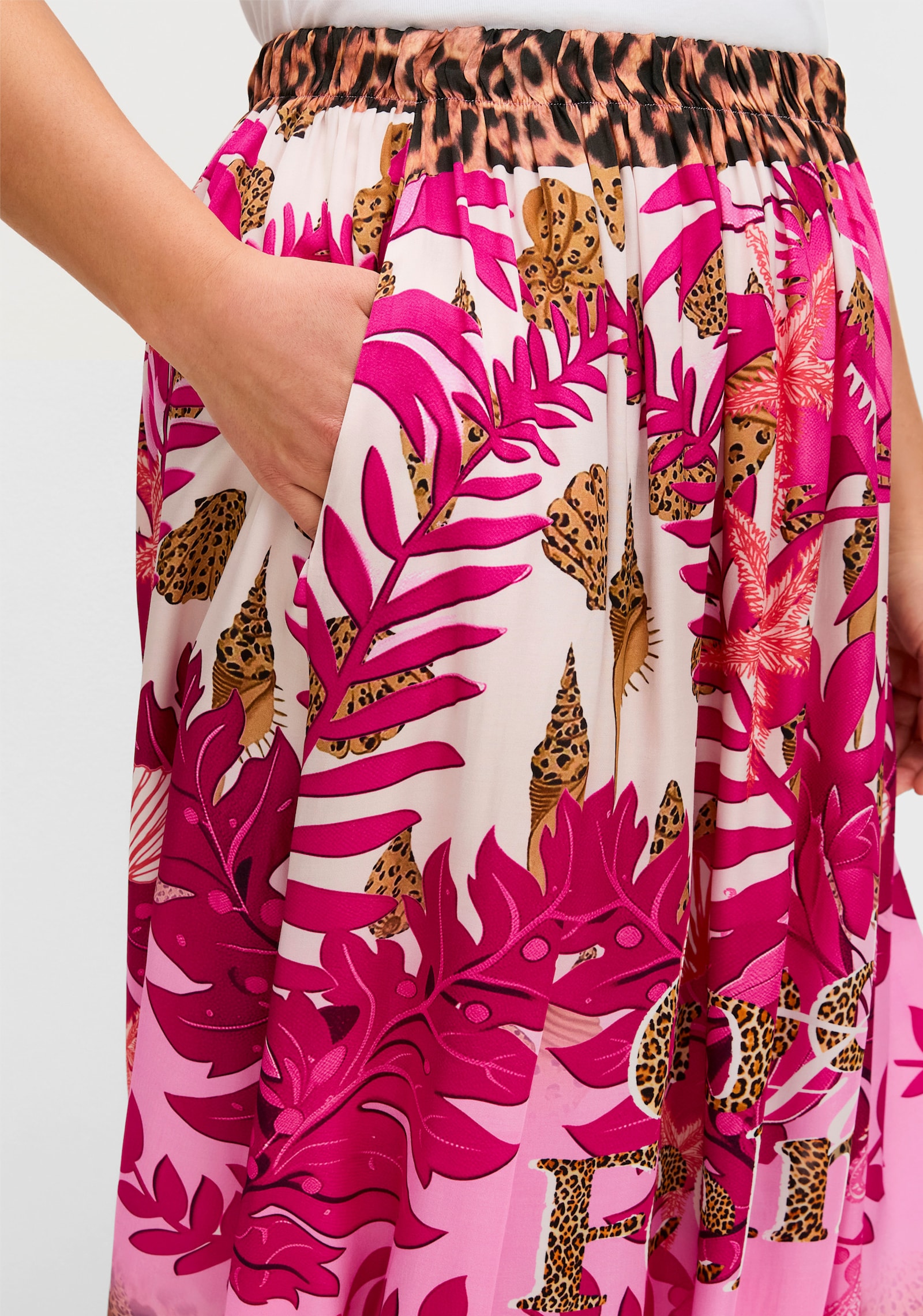 sheego loves miss goodlife Satinrock im Mustermix, mit Gummizugbund - pink gemustert