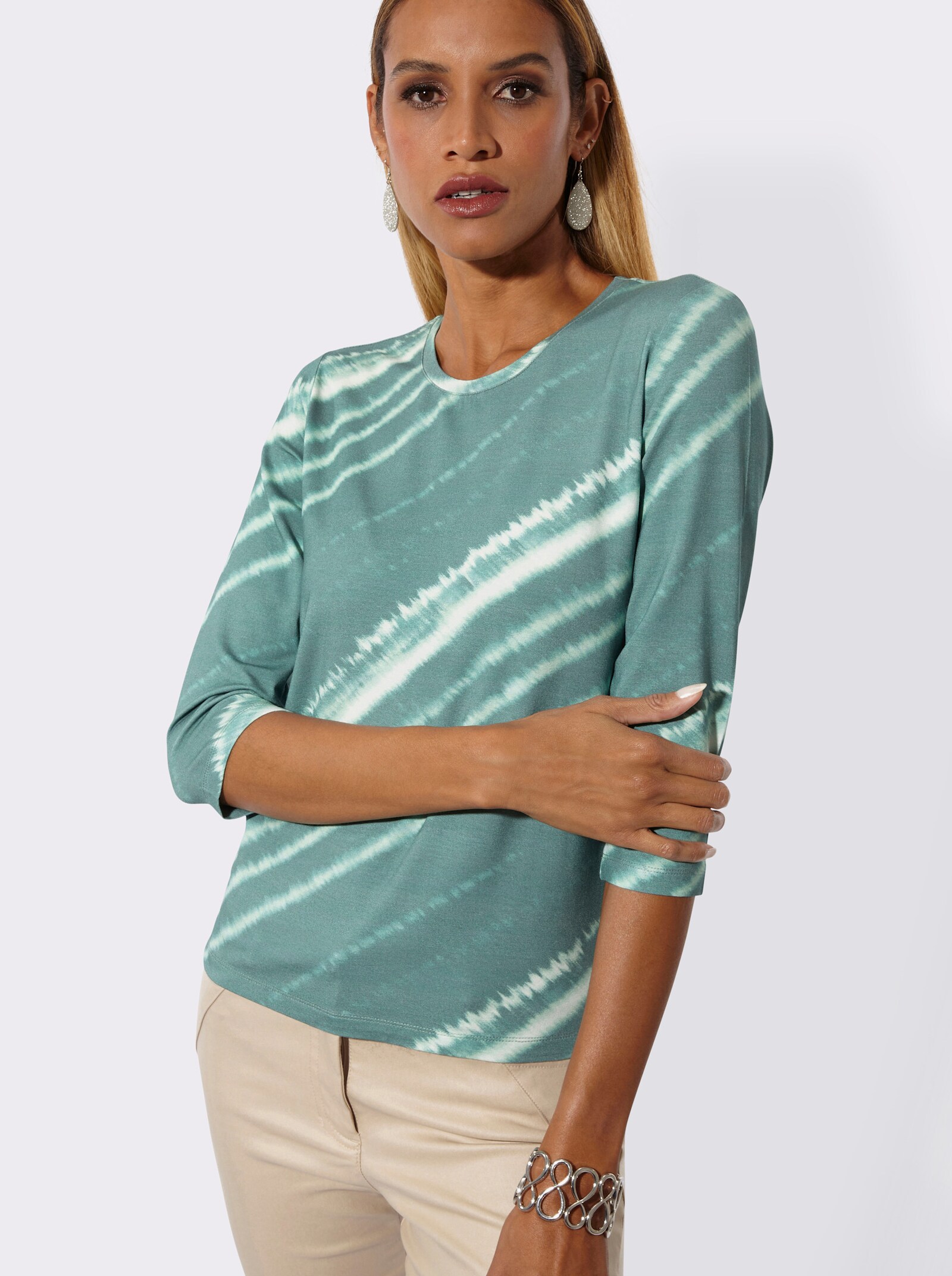 Shirt im modischen Farbverlauf - jade-salbei-bedruckt