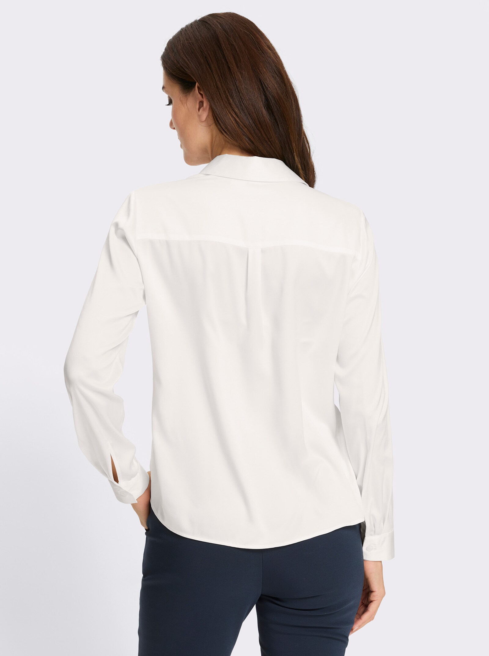 heine Satinbluse mit abgerundetem Saum - ecru