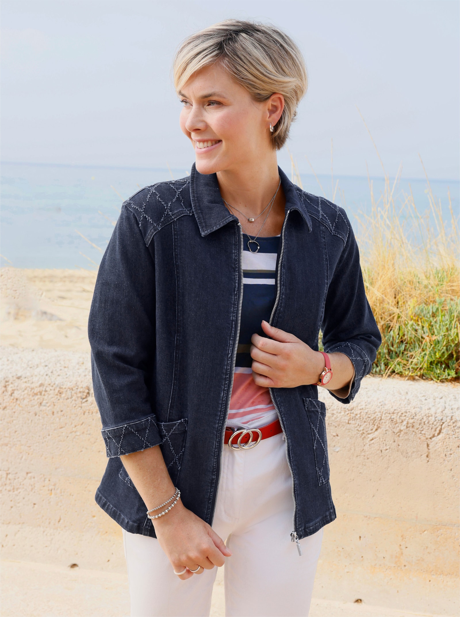 Jeansjacke aus Baumwoll-Stretch - dark blue