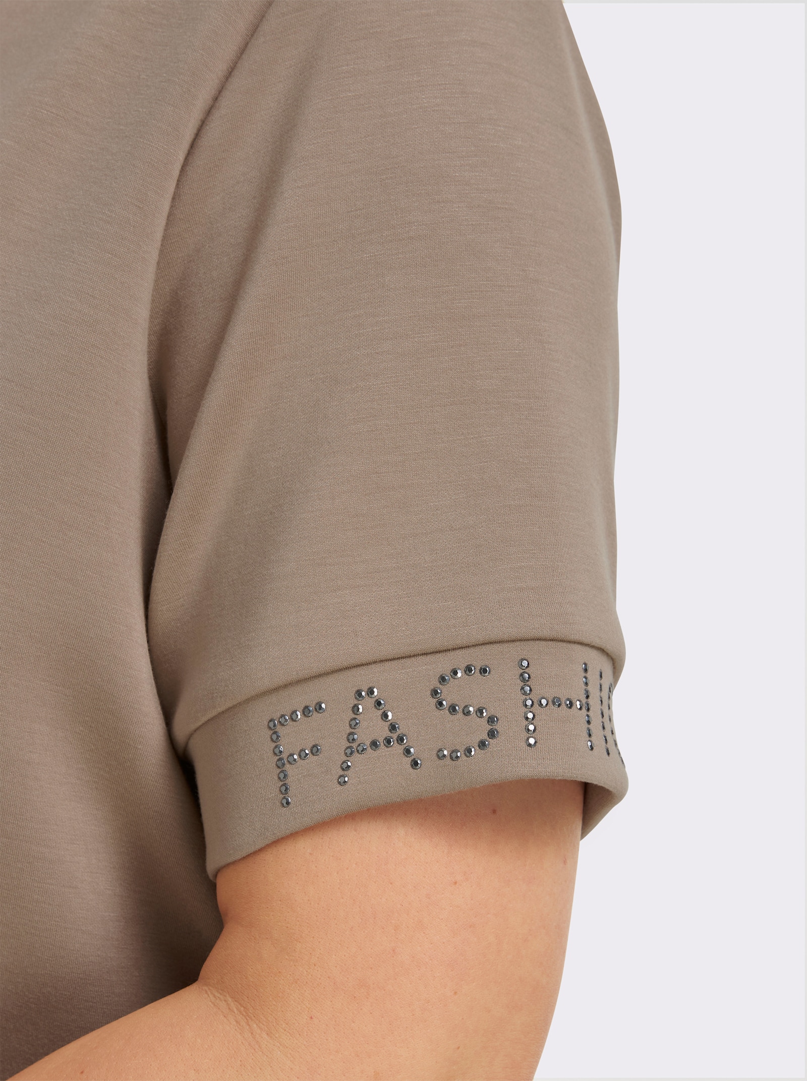 Stehkragenshirt in weichem Material - schlamm