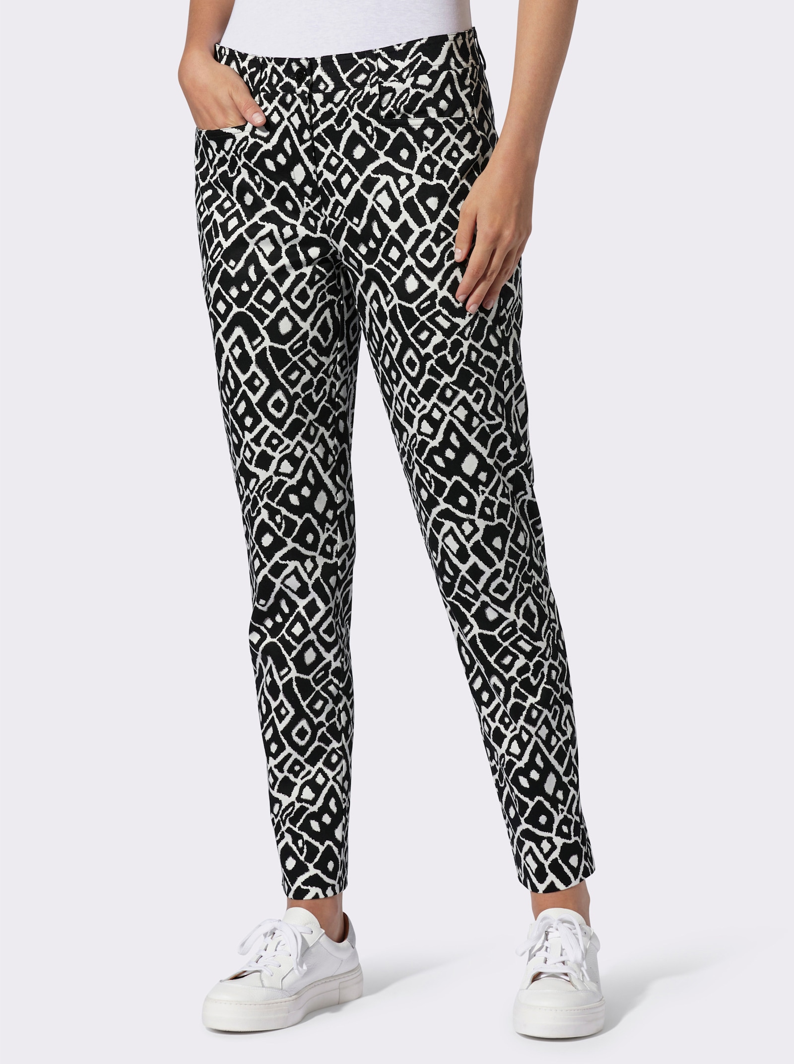 heine Druckhose mit Schlitz am Bein - schwarz-ecru-bedruckt