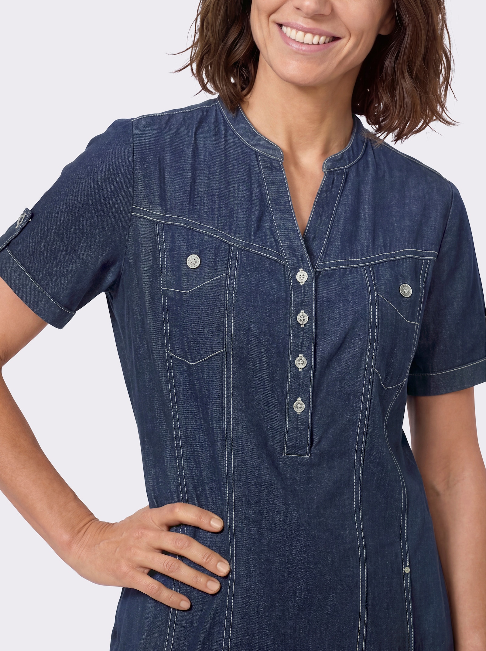 Jeanskleid mit abgerundetem Saum - blue-stone-washed