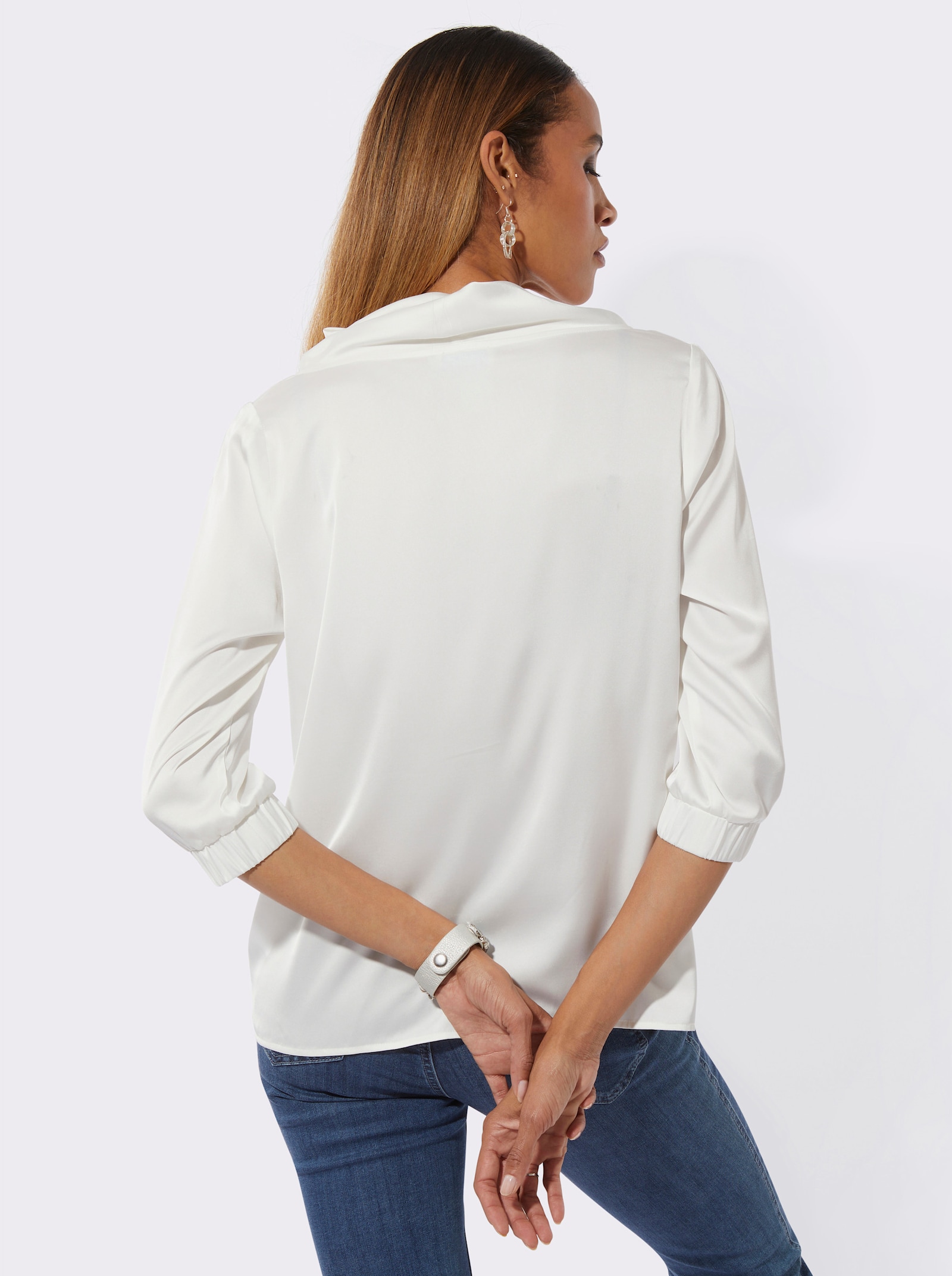Satinbluse mit modischem Kragen - ecru