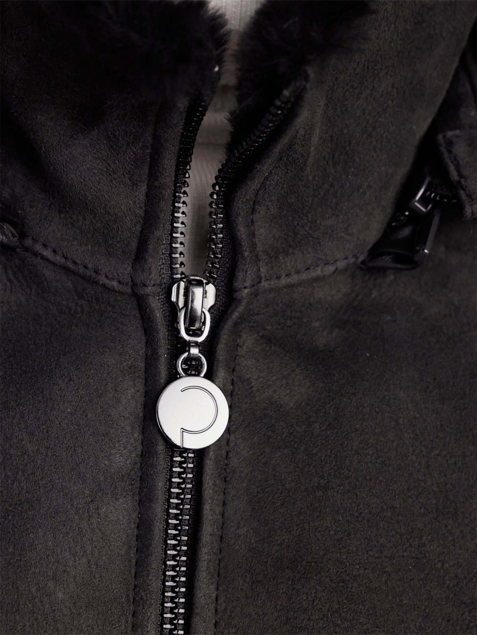 Mainpol Lammfelljacke in wärmender Qualität - braun