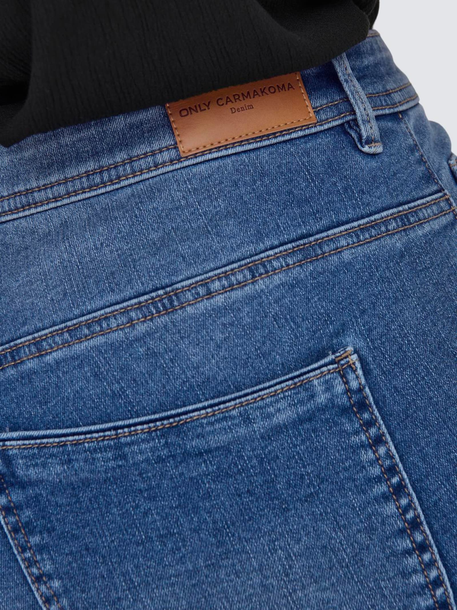 ONLY CARMAKOMA Bootcut-Jeans - medium blue denim
