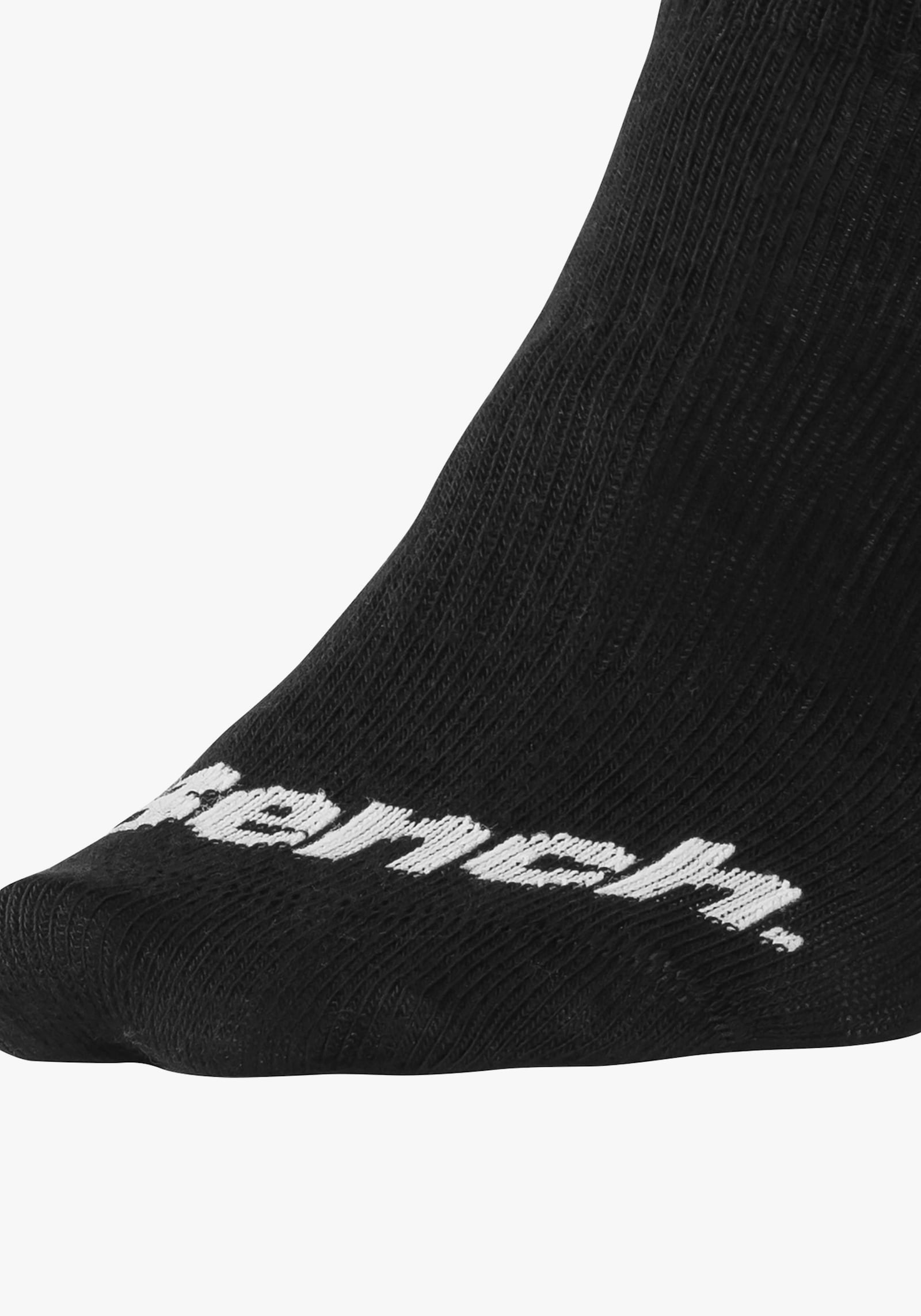 Bench. Sportsocken - 2x schwarz, 2x weiß, 2x grau-meliert