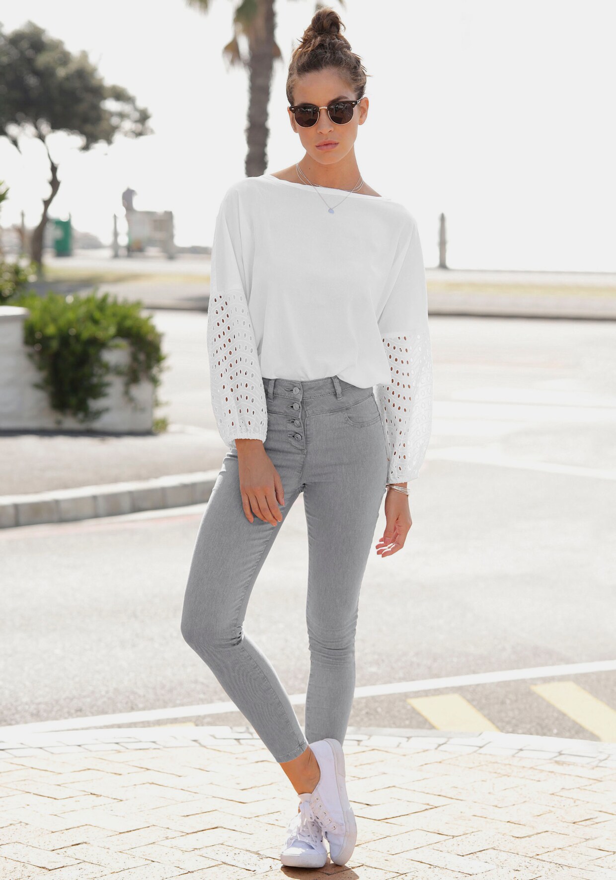 LASCANA High-waist-Jeans - grau