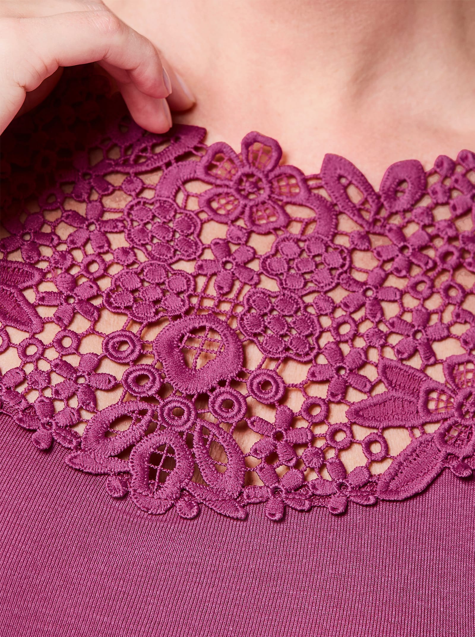 wäschepur Blazershirt mit Spitzeneinsatz - erika