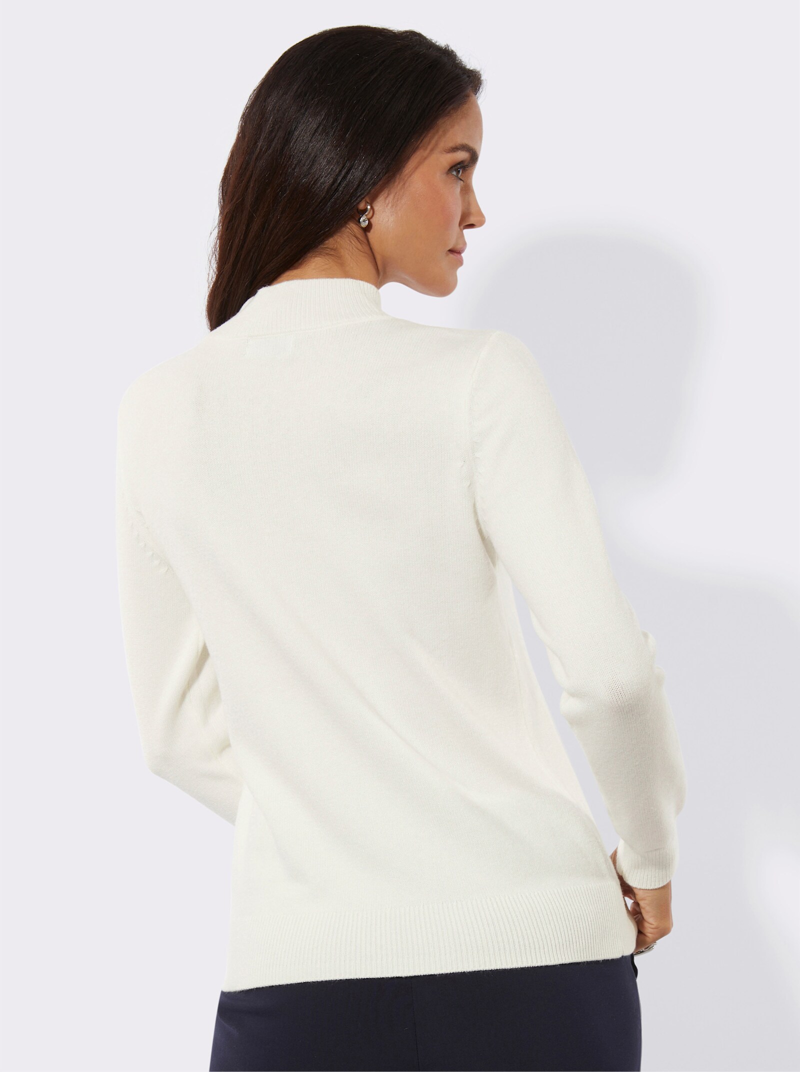 Pull à manches longues avec chaîne décorative - écru