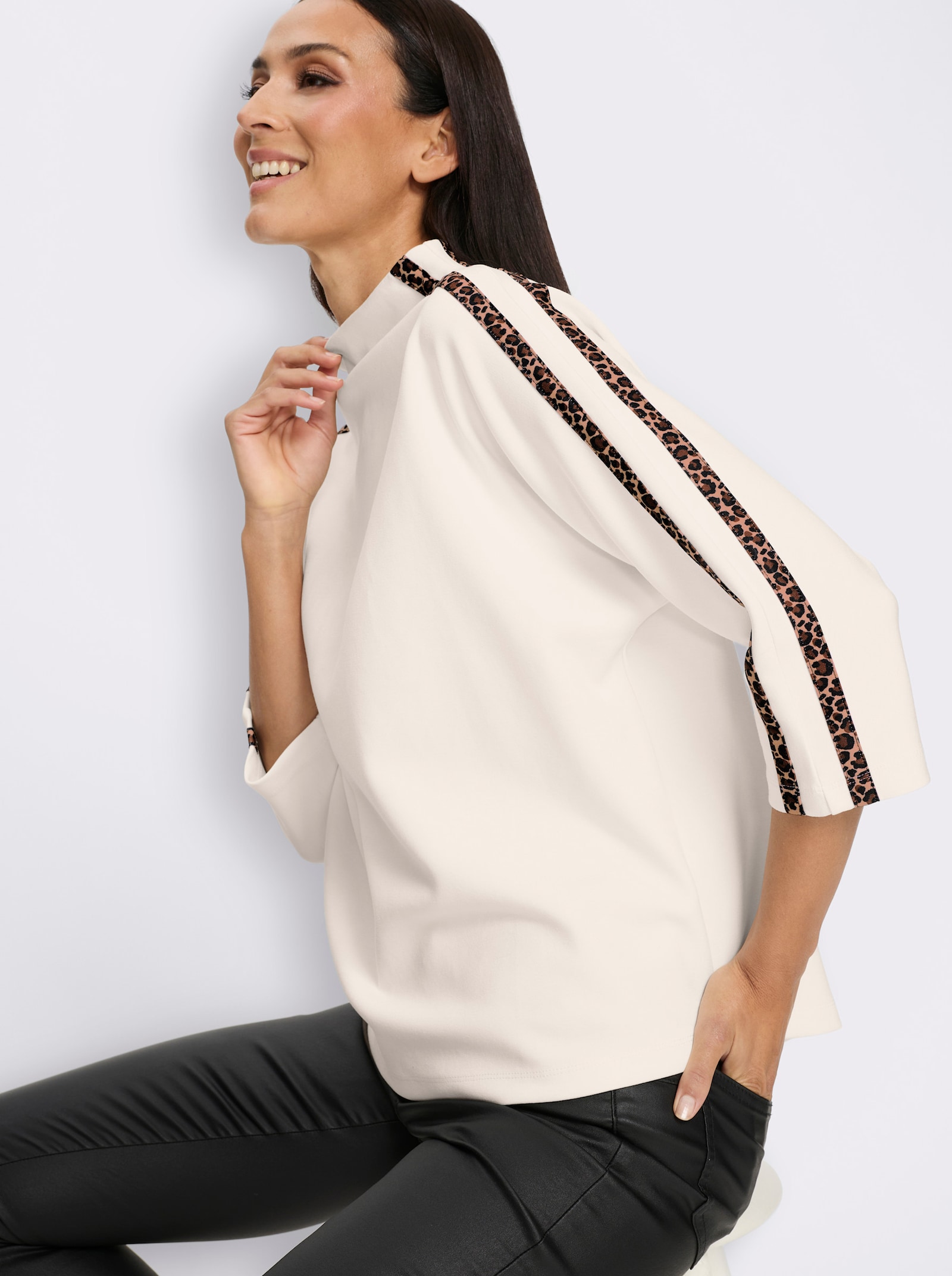 heine 3/4-Arm-Shirt mit Leo-Akzenten - champagner