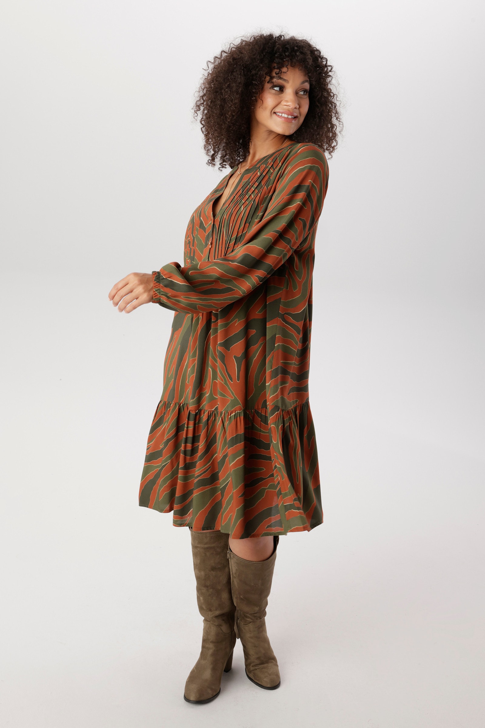 Aniston PLUS Tunikakleid - olive-braun