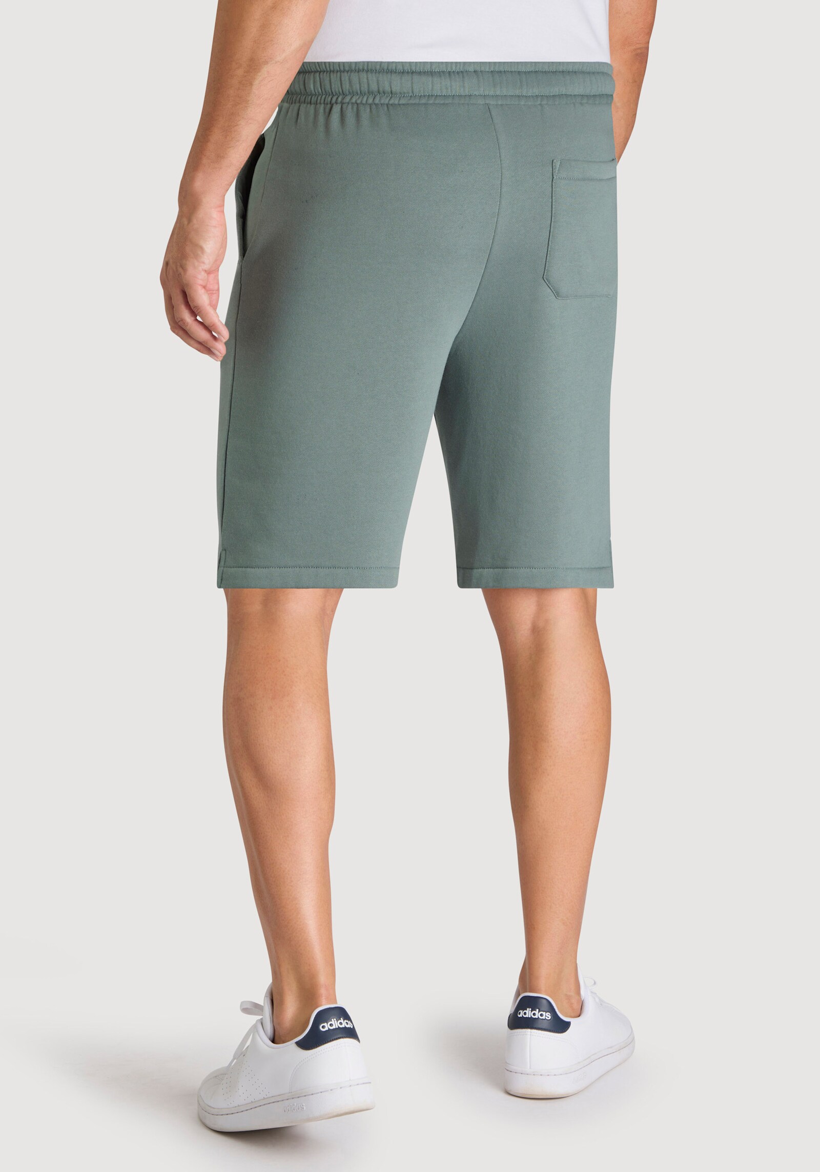 John Devin Sweatshort - salie