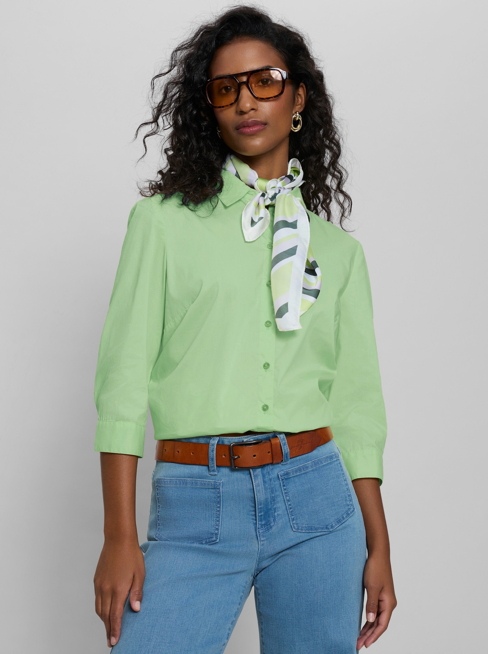 heine Hemdbluse mit Seitenschlitzen - reseda