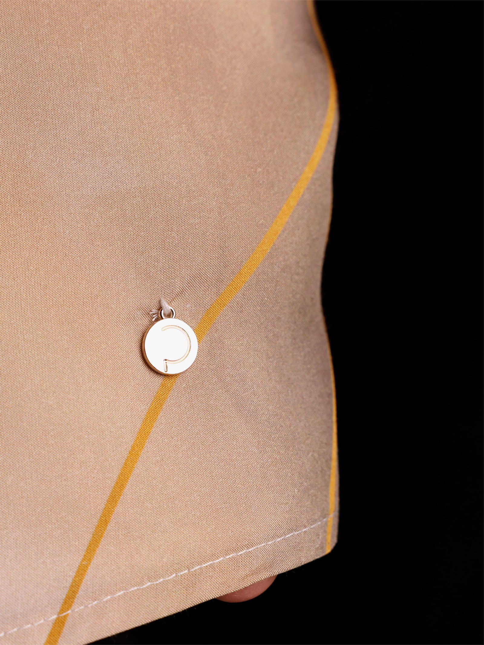 CREATION L PREMIUM Druckbluse mit exklusivem Glanz - sand-goldfarben-bedruckt