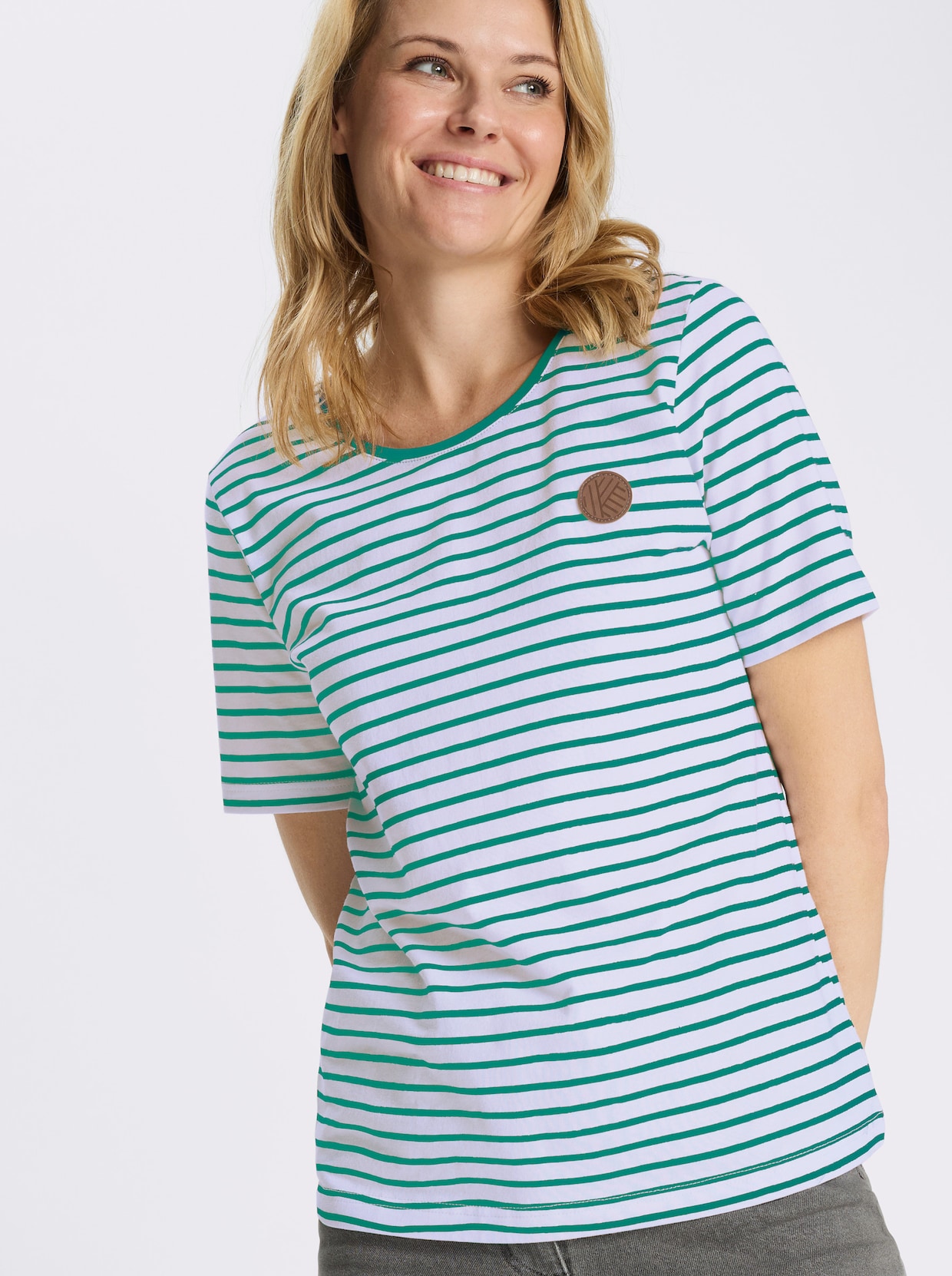 Ringelshirt mit Patch in Leder-Optik - smaragd-weiß-gestreift