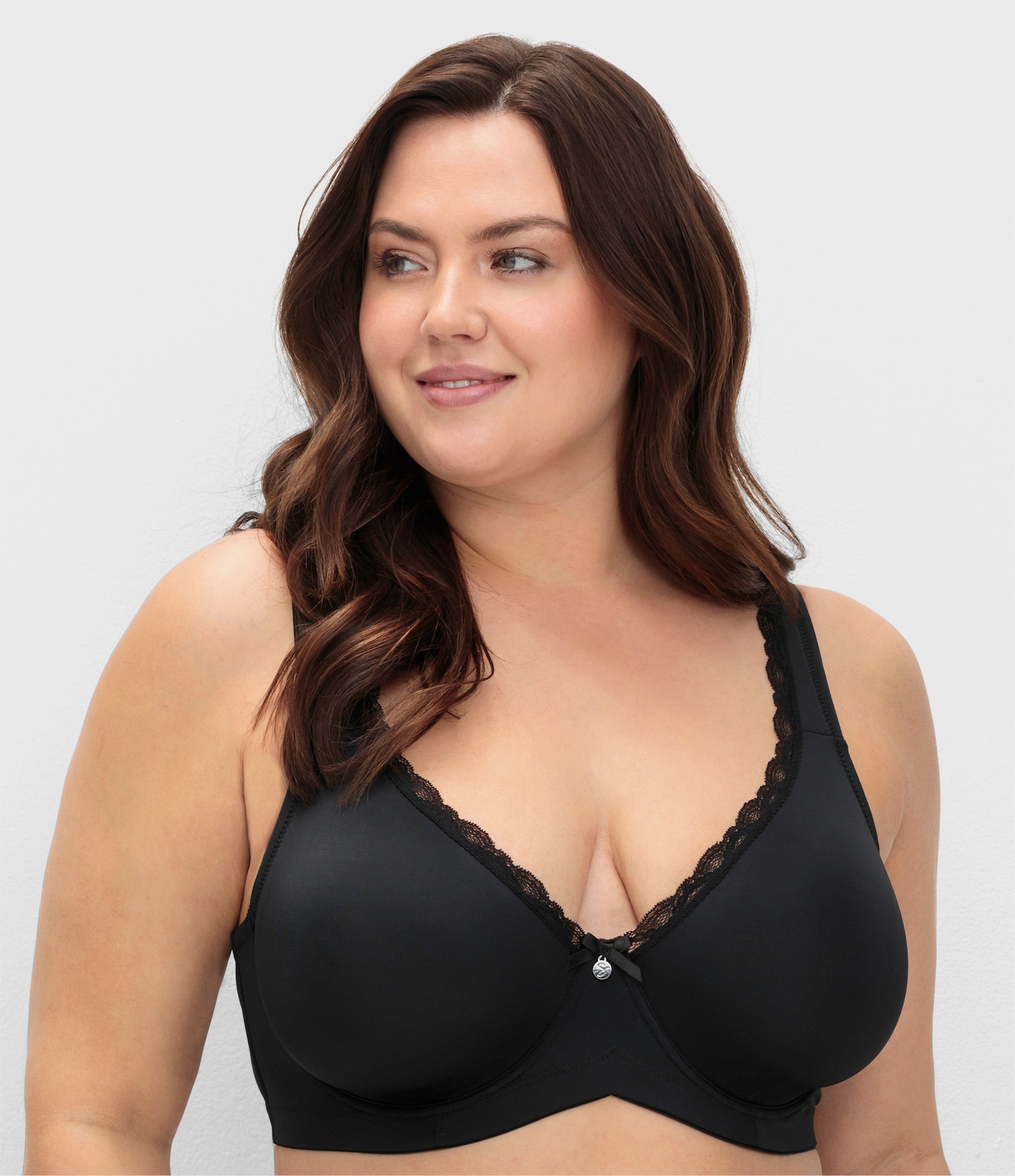 sheego Bügel-BH mit Spitzenbordüre - schwarz