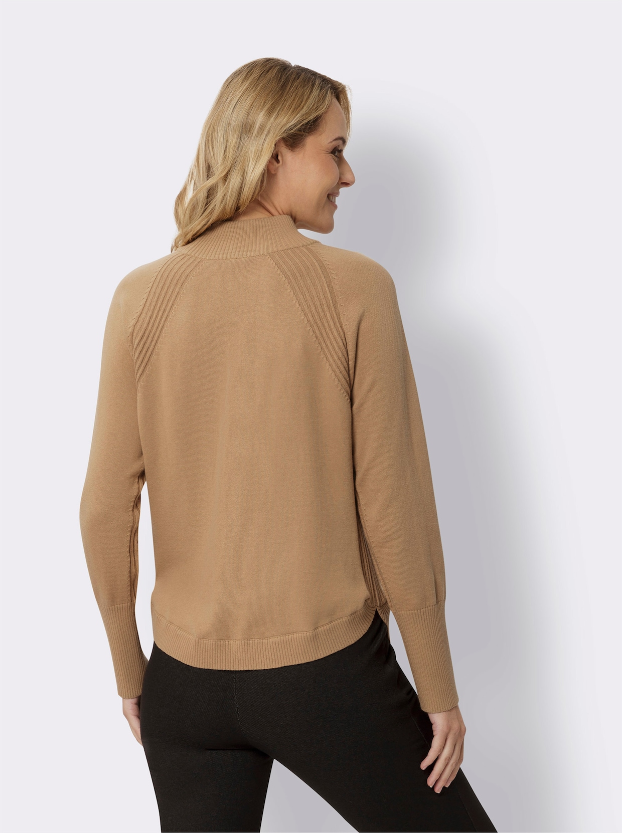 Trui met opstaande kraag - camel