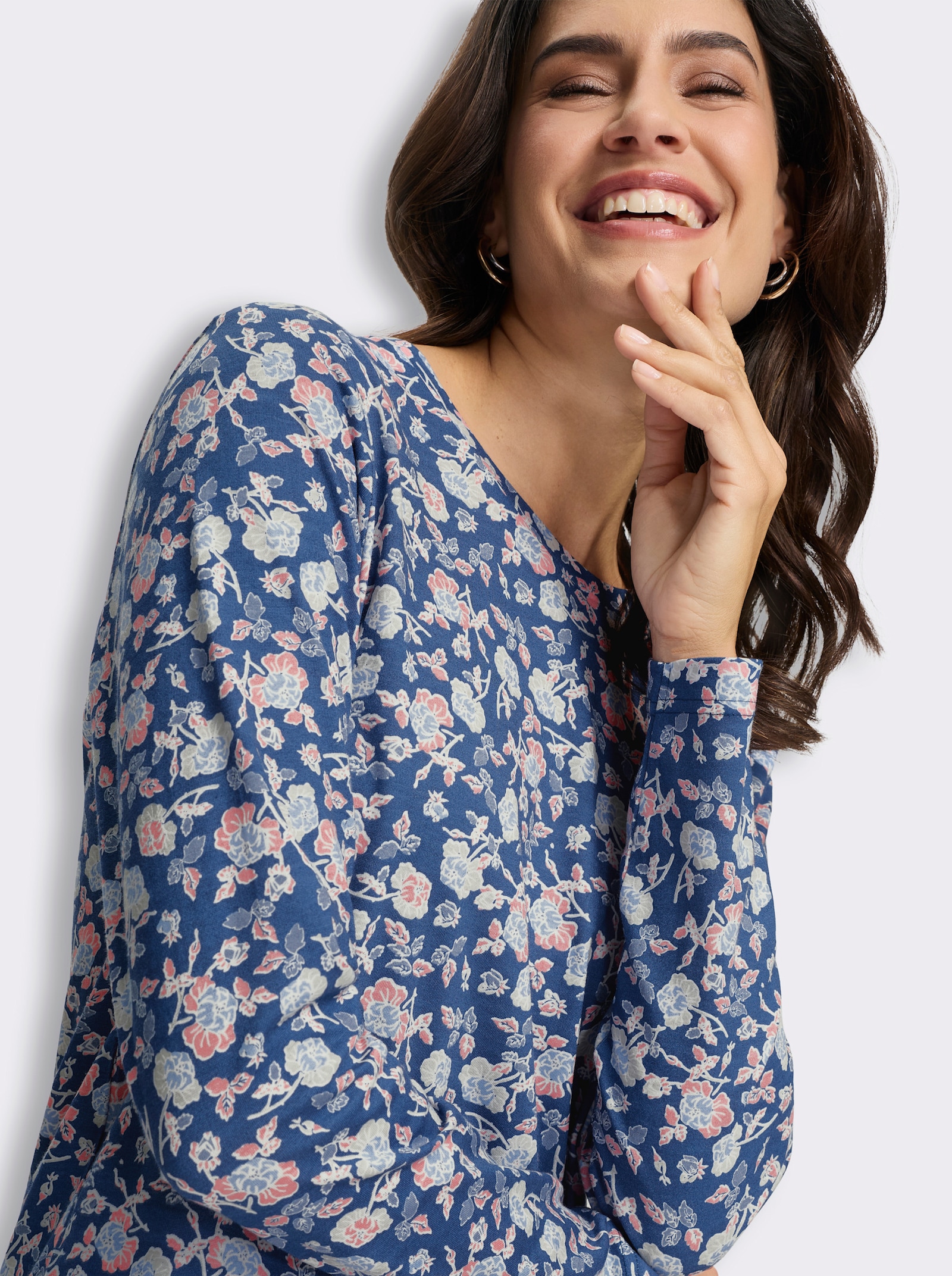  Print-Shirt mit floralem Muster - jeansblau-ecru-bedruckt