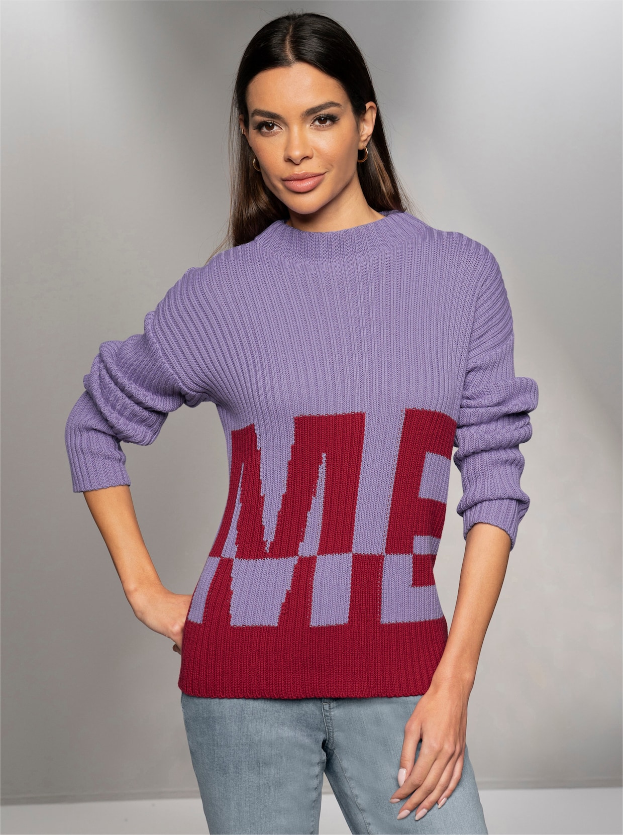 heine Pullover - lavendel/rood gedessineerd