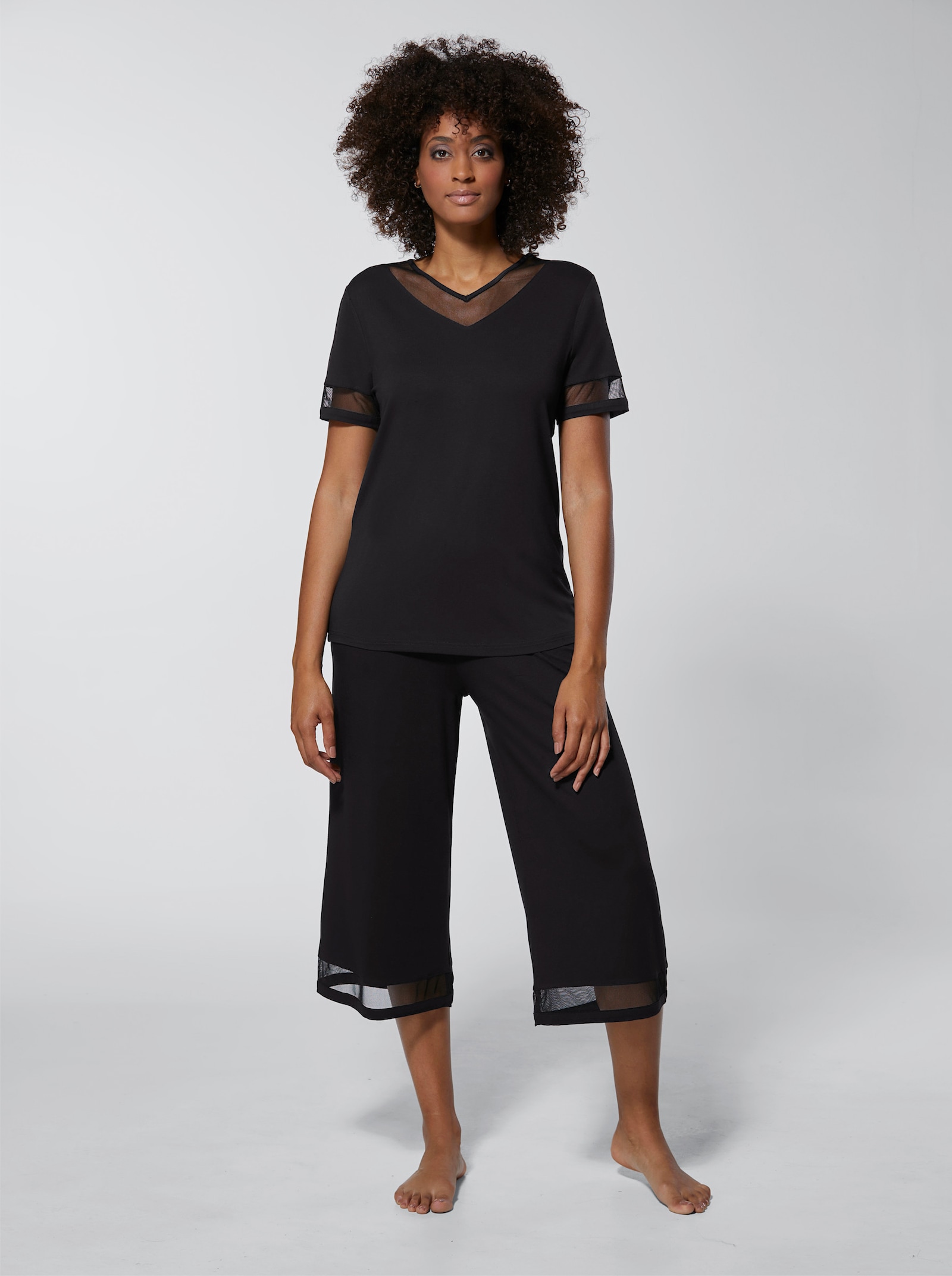 wäschepur Schlafanzug mit Mesh-Akzenten - schwarz