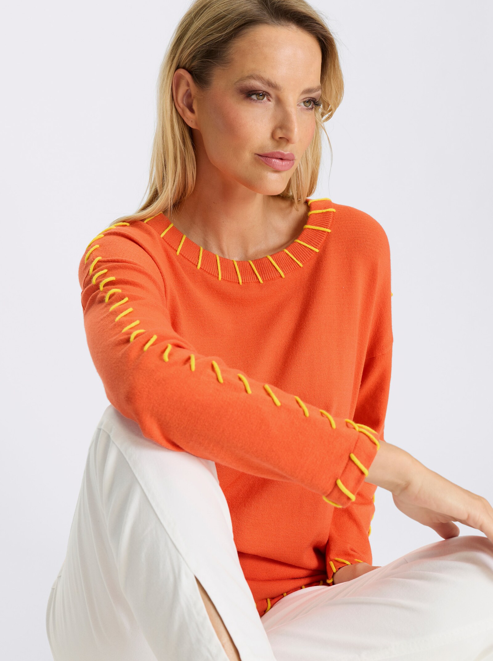 heine Pullover van fijntricot met contrastdetails - oranje