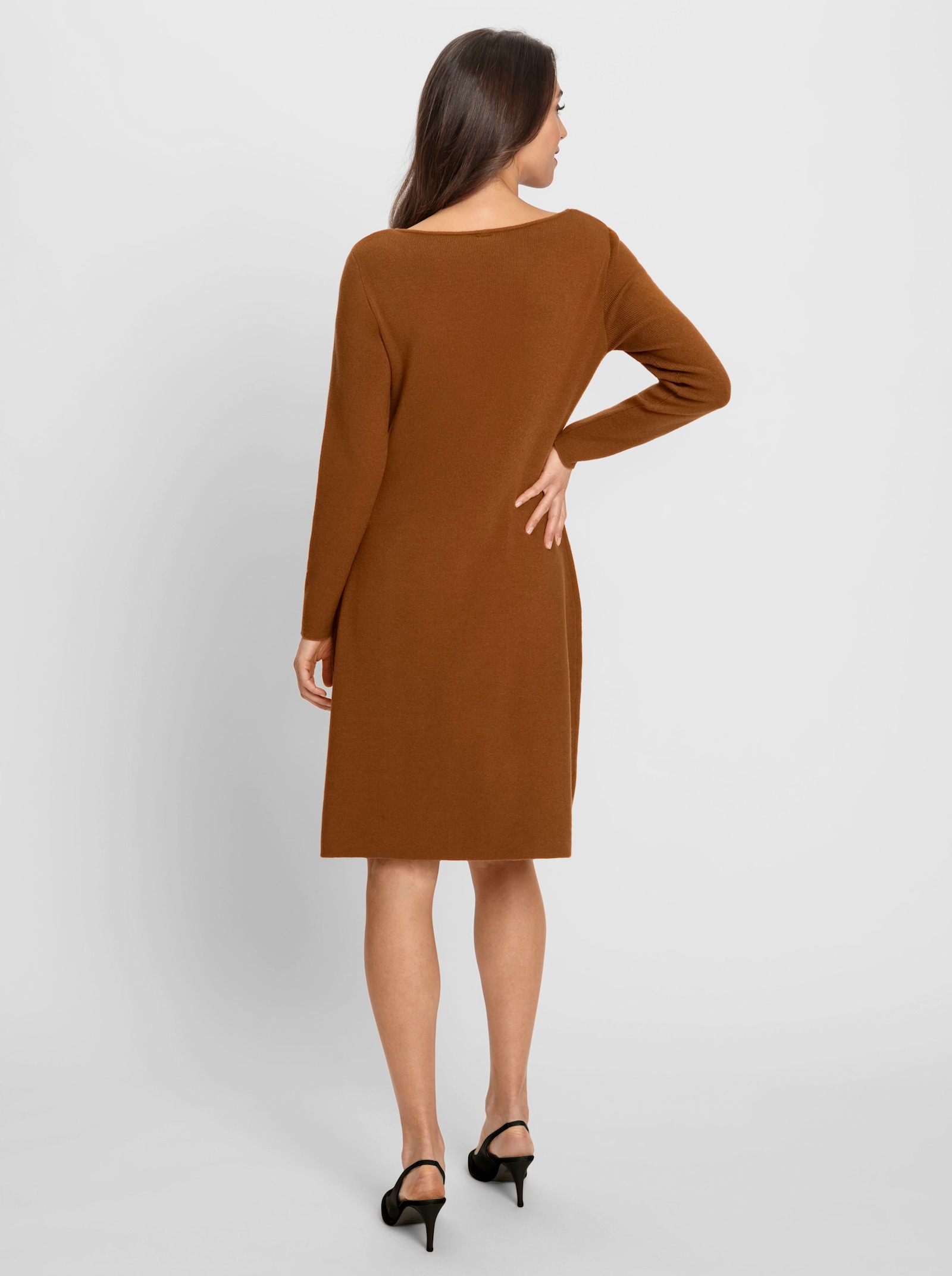 heine Gebreide jurk met uitlopende rok - cognac