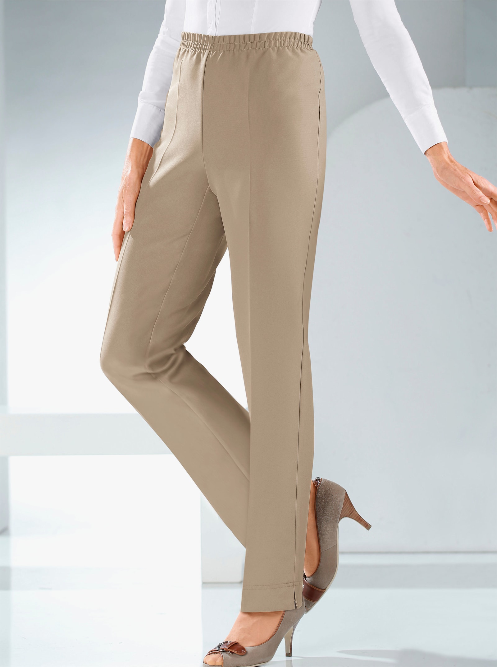 Kalhoty s puky navlékacího střihu - taupe