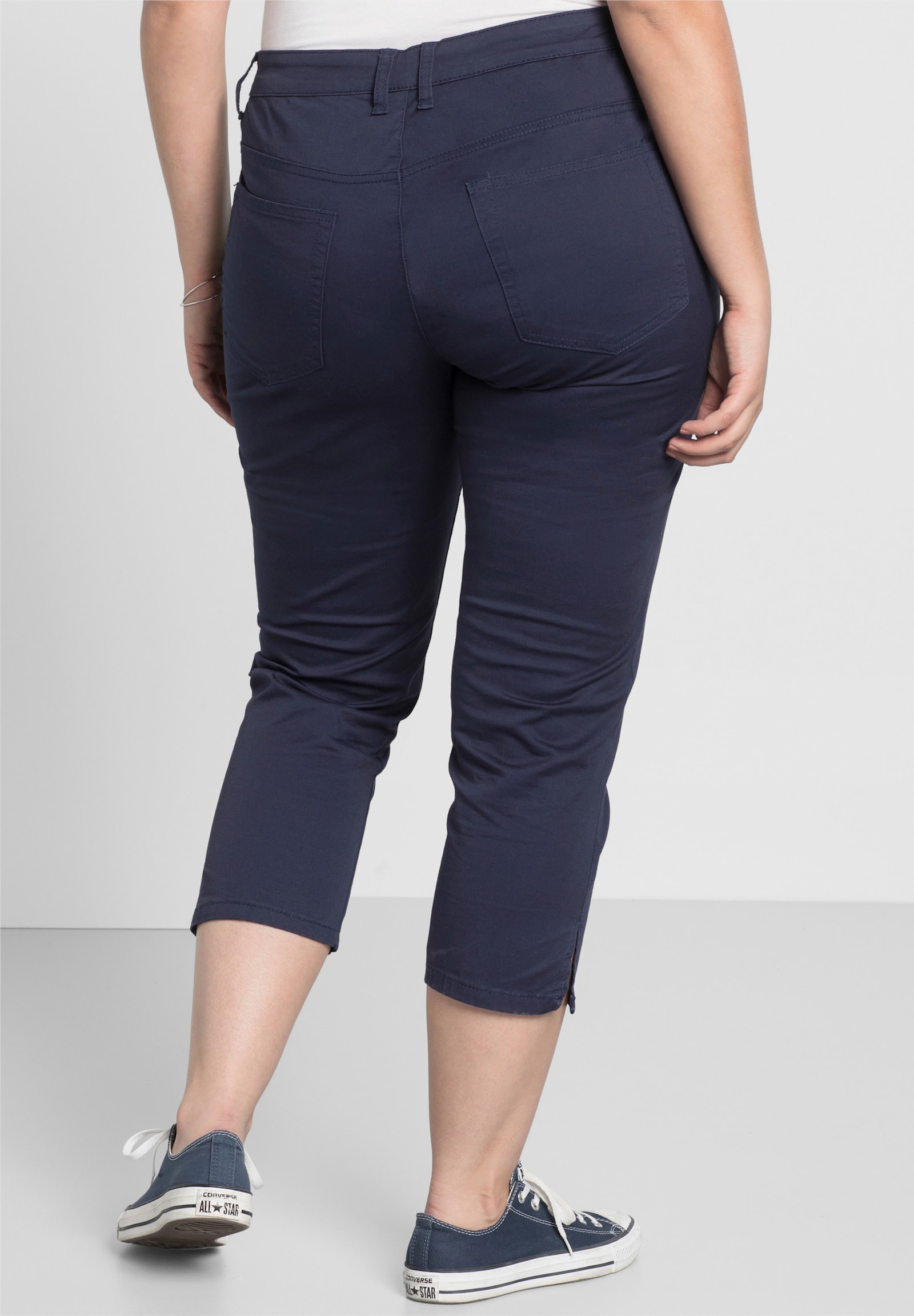 sheego 7/8-Hose in schmaler Form, aus Twill - marine