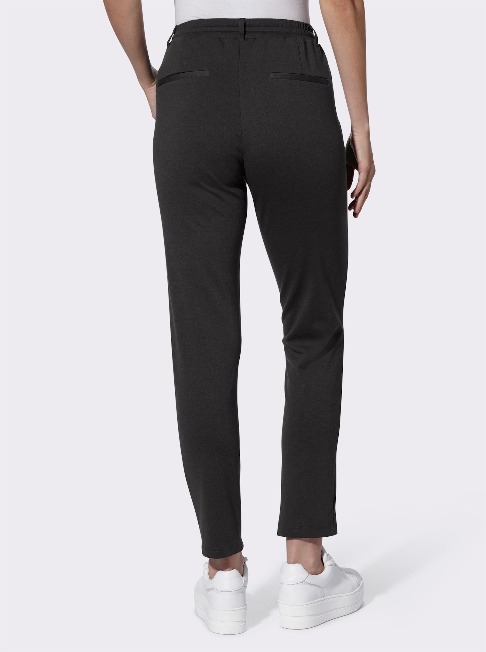 Jerseyhose mit Tunnelzug in der Taille - schwarz