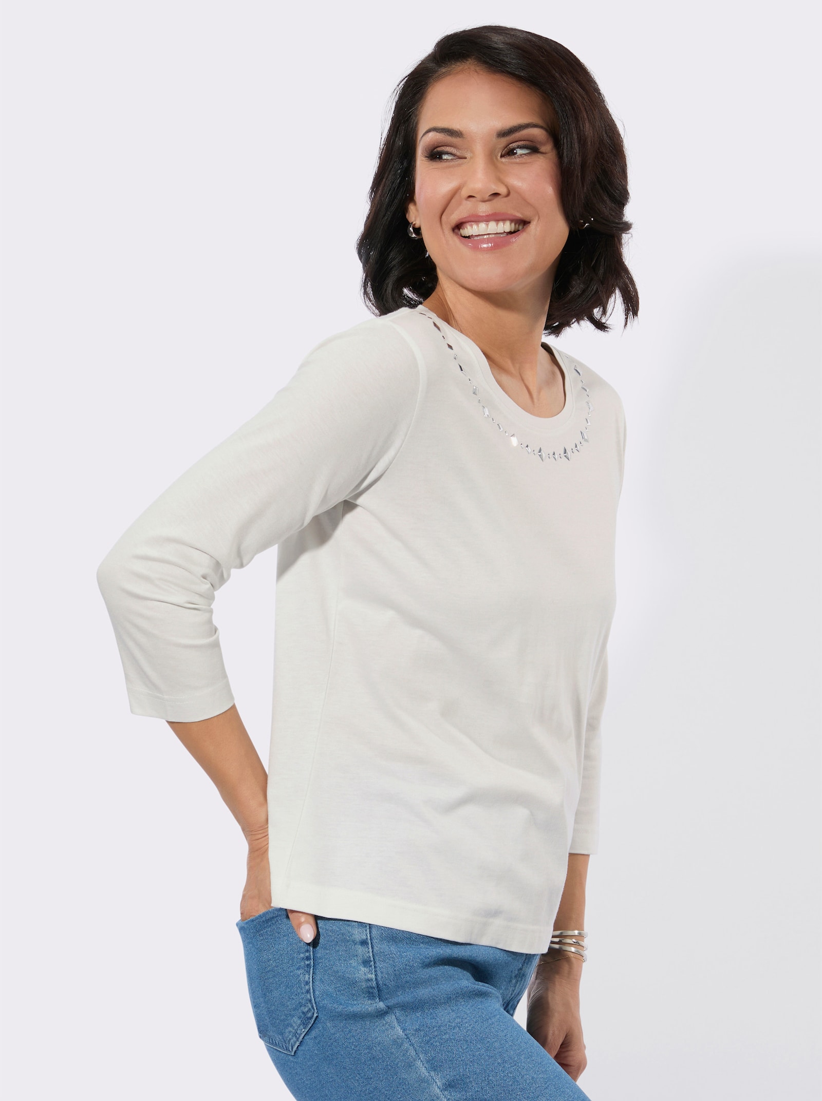 Rundhalsshirt mit Ziersteinchen - ecru