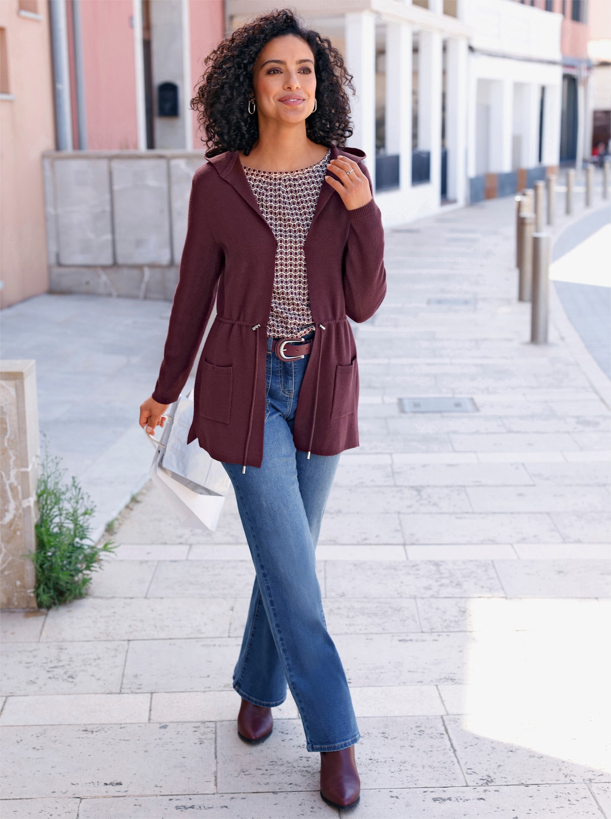 Kapuzenstrickjacke - burgund