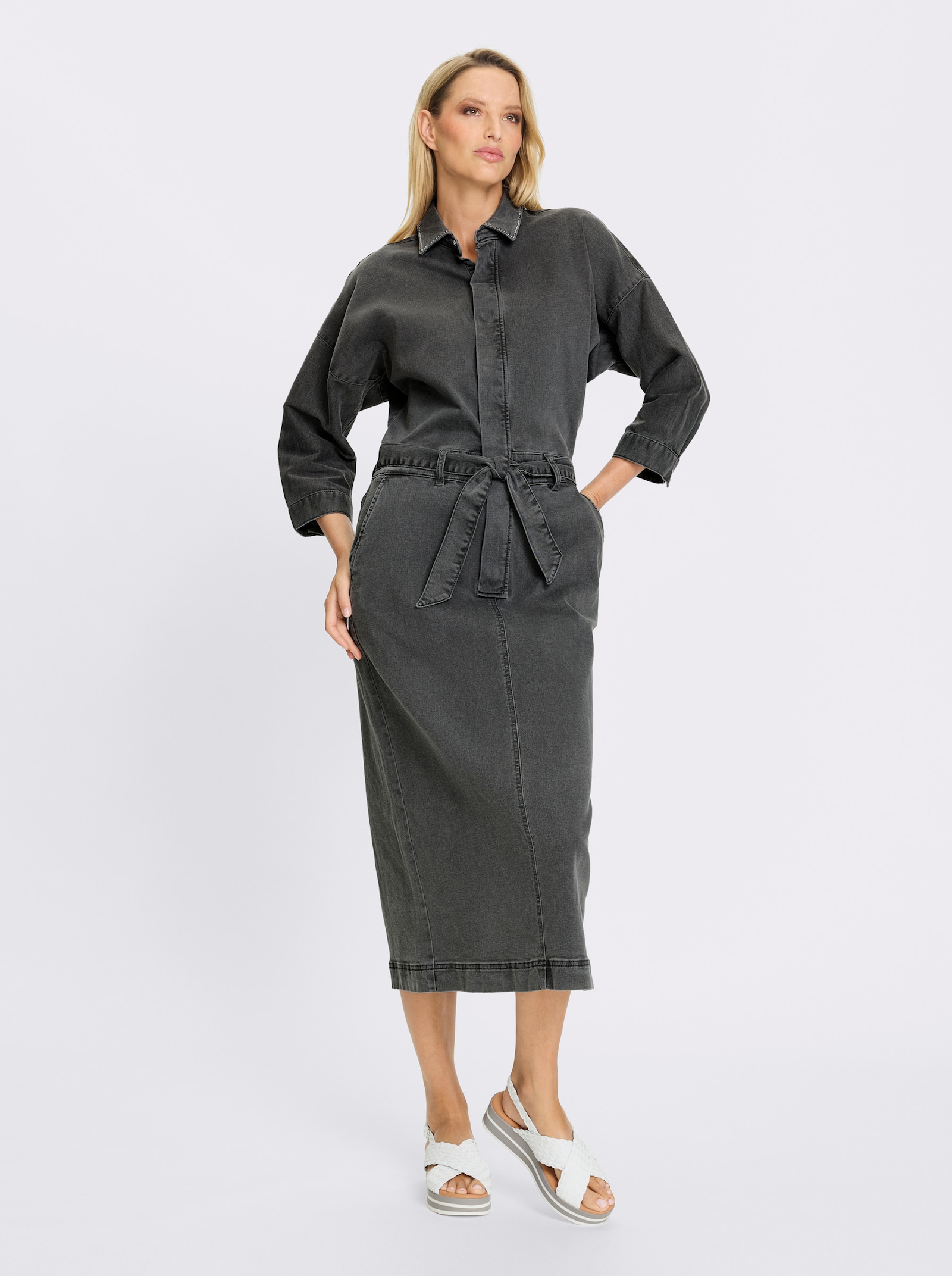 heine Jeanskleid mit Glitzersteinchen - light grey-denim