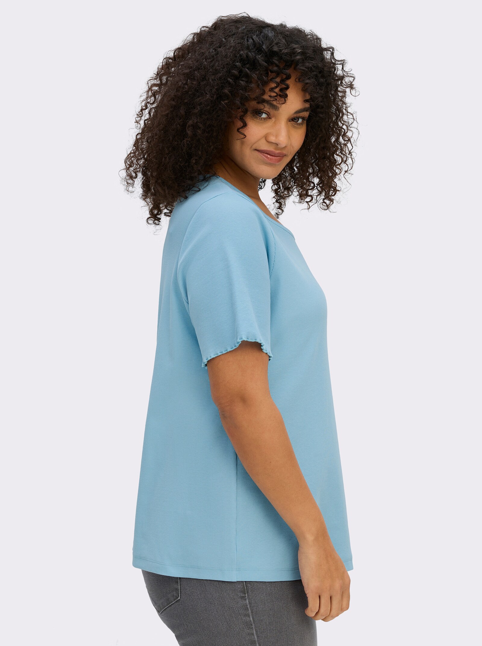 sheego Rippshirt mit Overlocknaht am Ärmel - aqua