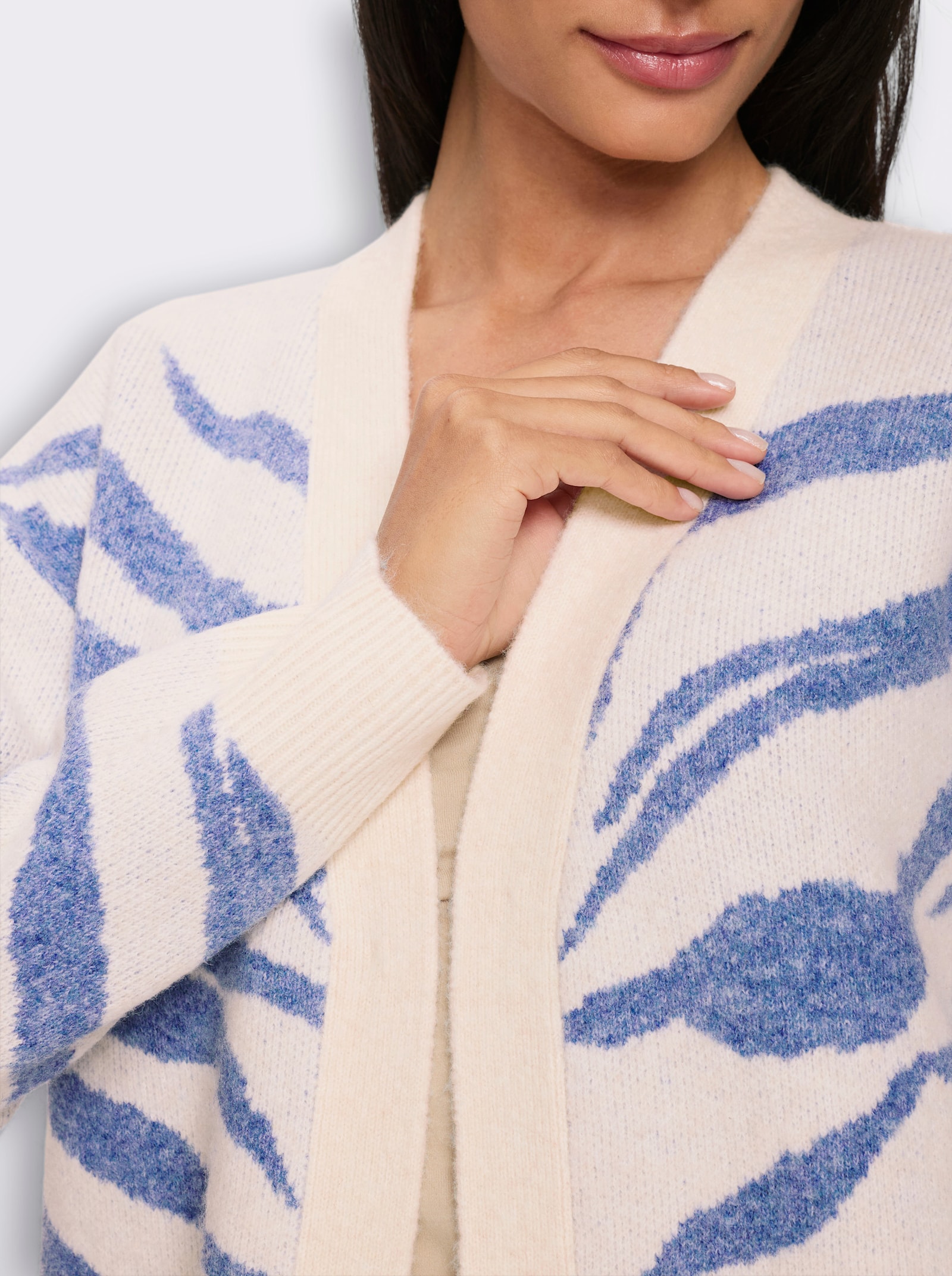 heine Vest van jacquard in zebralook - champagne/duivenblauw gedessineerd