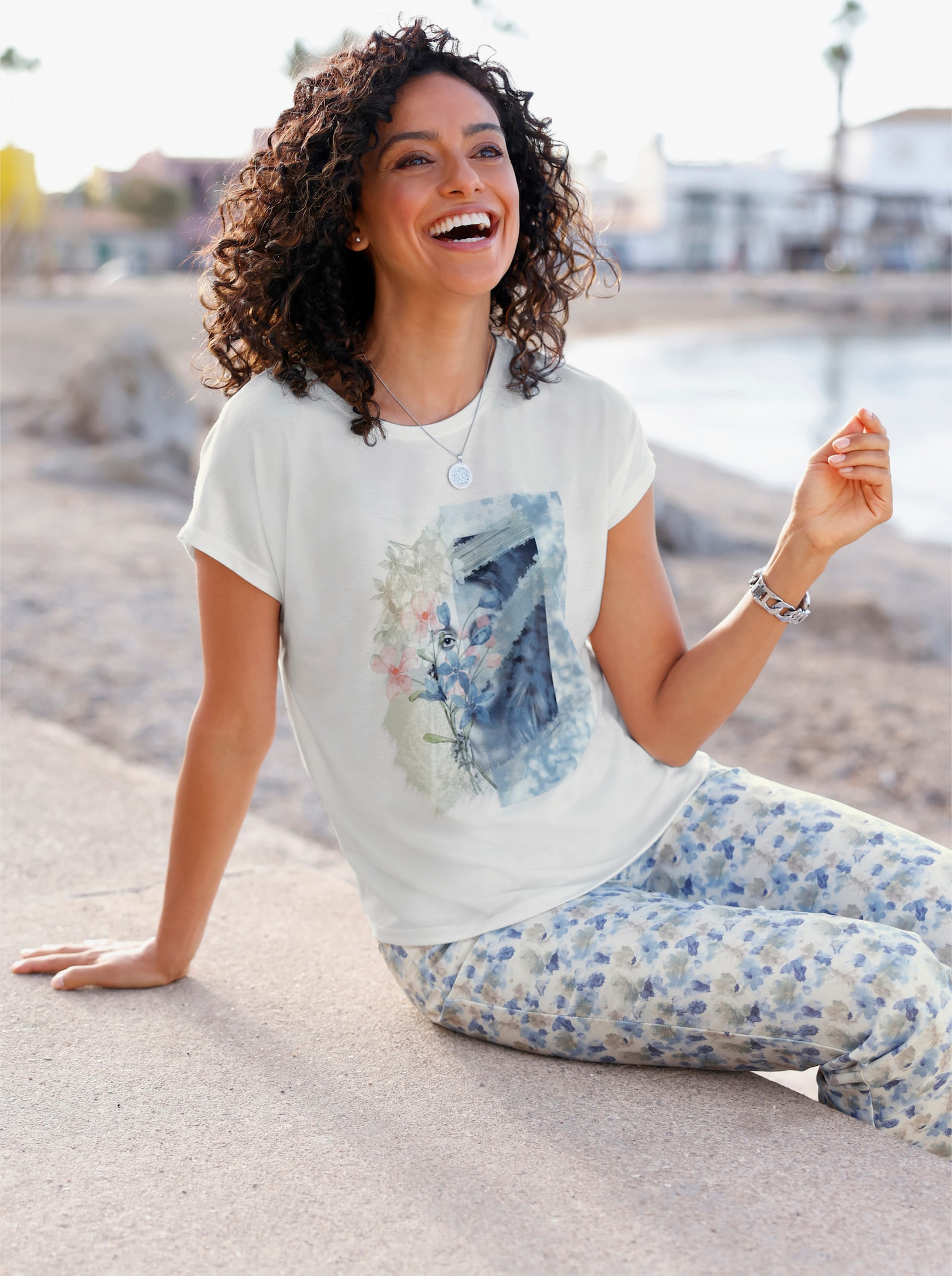 Shirt met ronde hals en print - ecru/bleu geprint