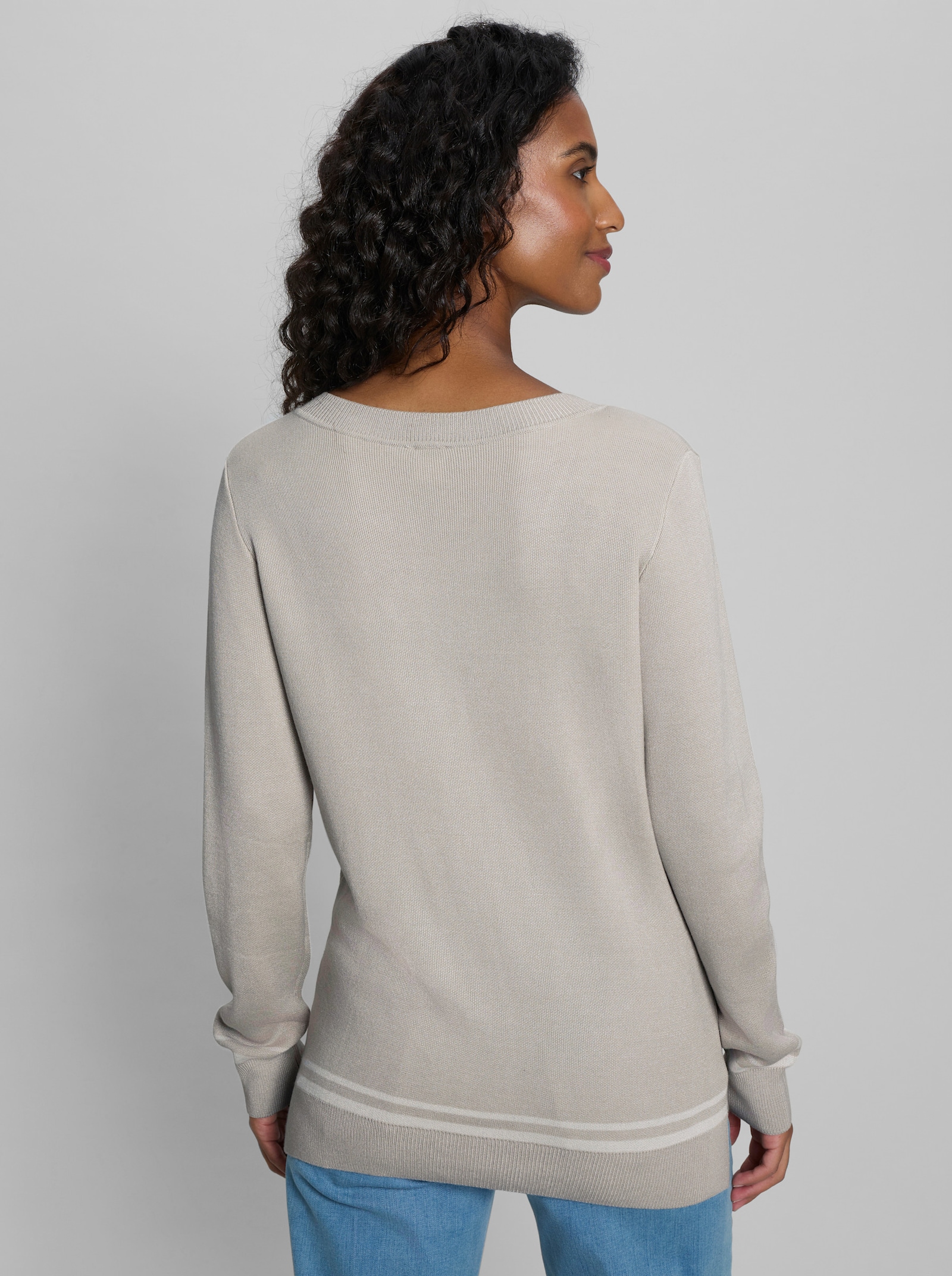 heine Pullover mit tiefem V-Ausschnitt - hellgrau-ecru