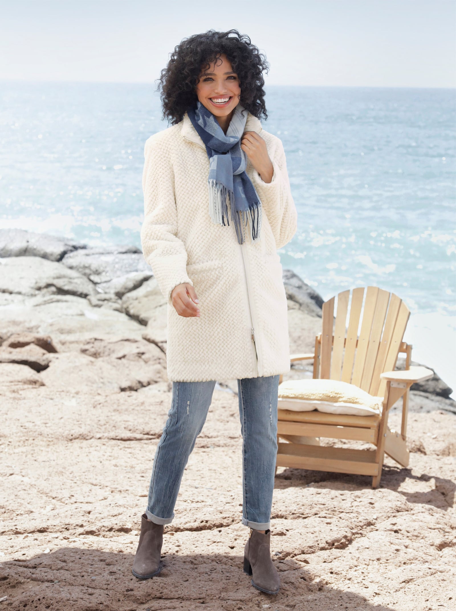 heine Fellimitatjacke mit 2-Wege-Zipper - ecru